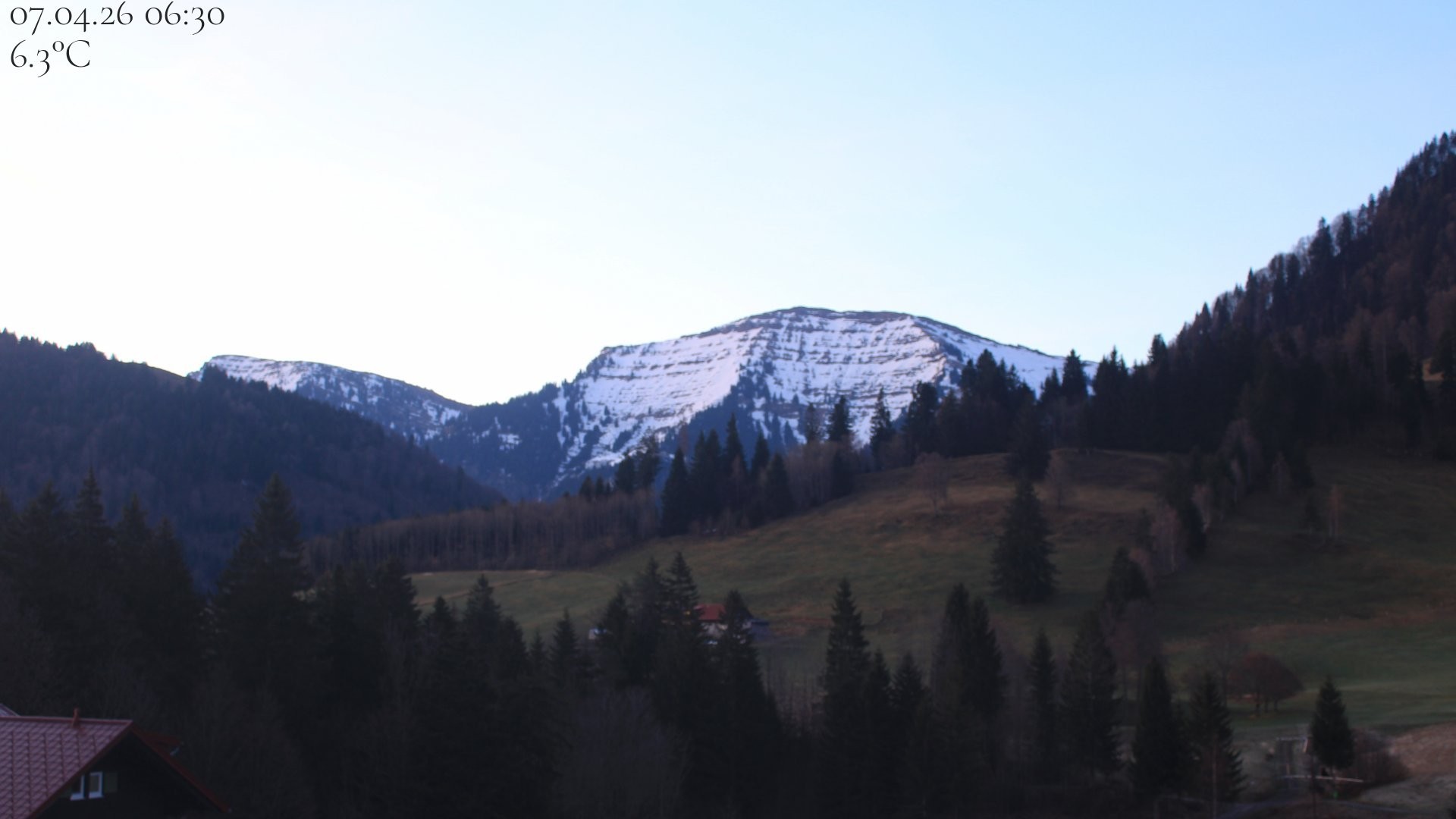 Archived image Webcam Oberstaufen - View Hochgrat from Hotel Schratt