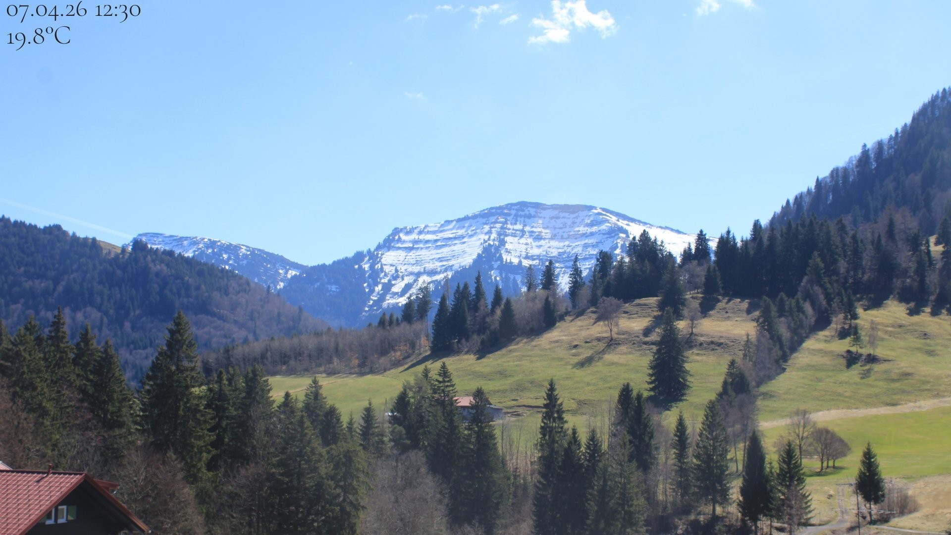 Archived image Webcam Oberstaufen - View Hochgrat from Hotel Schratt