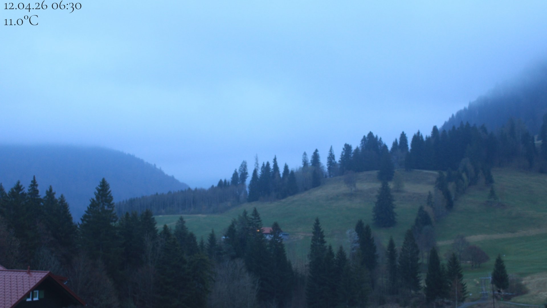Archived image Webcam Oberstaufen - View Hochgrat from Hotel Schratt