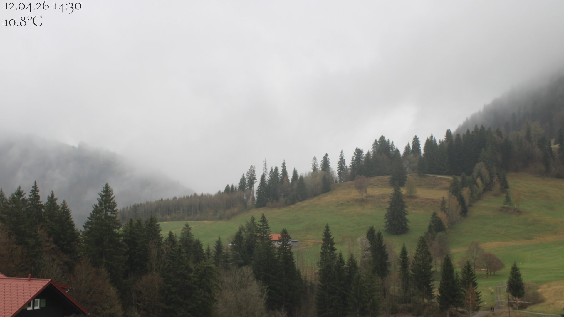 Archived image Webcam Oberstaufen - View Hochgrat from Hotel Schratt