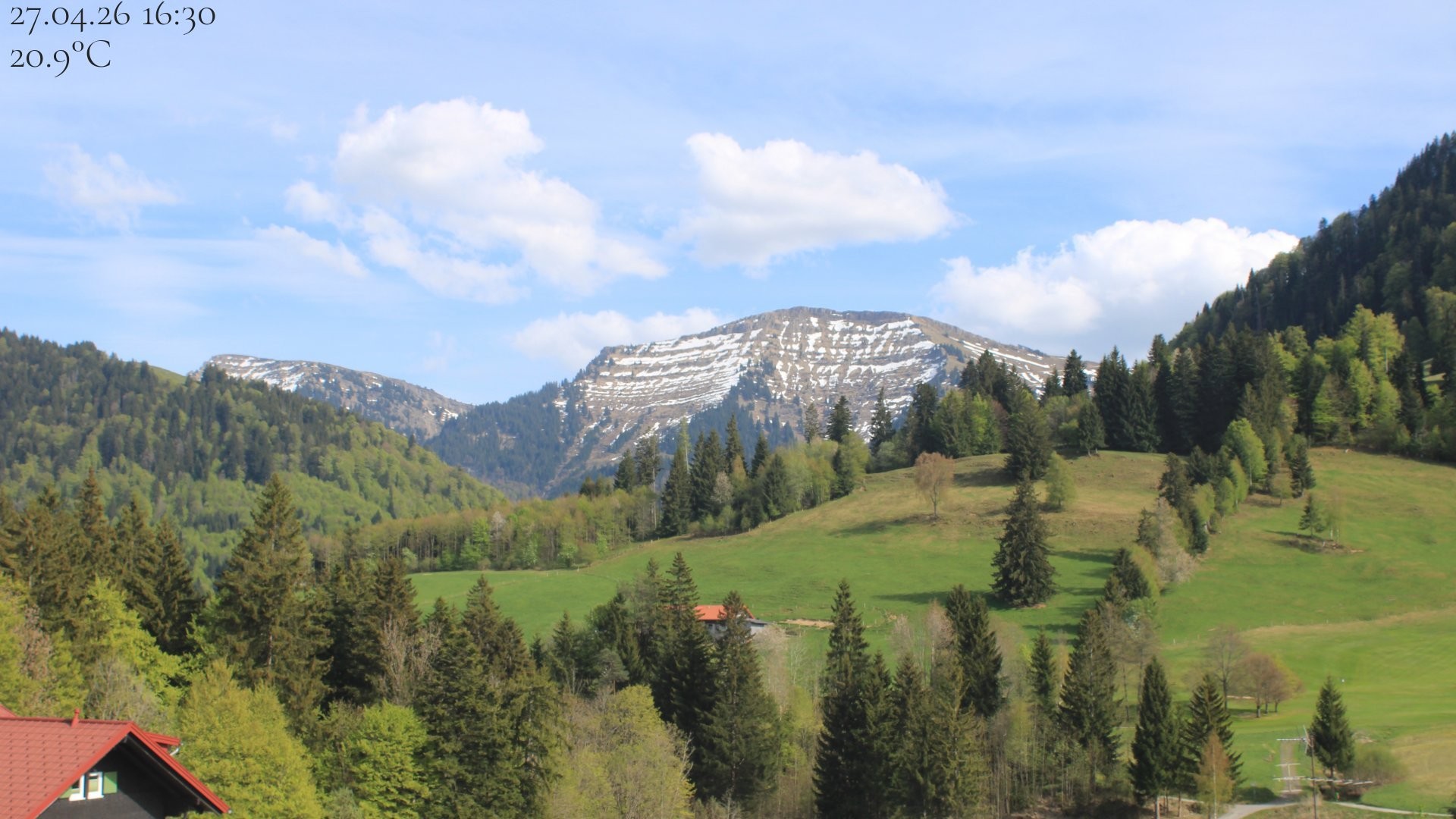 Archiv Foto Webcam Oberstaufen - Blick Hochgrat vom Biohotel Schratt