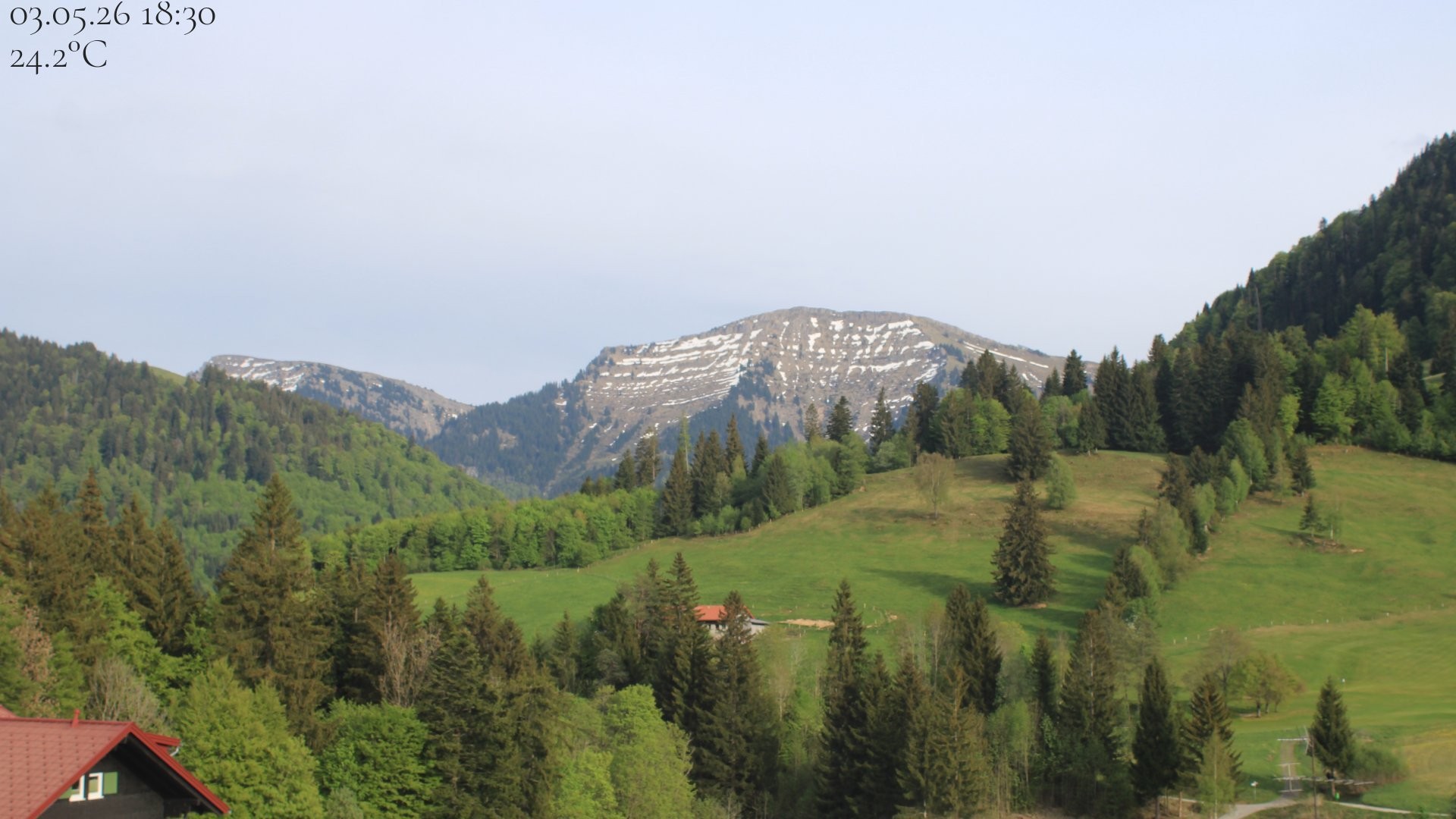 Archiv Foto Webcam Oberstaufen - Blick Hochgrat vom Biohotel Schratt