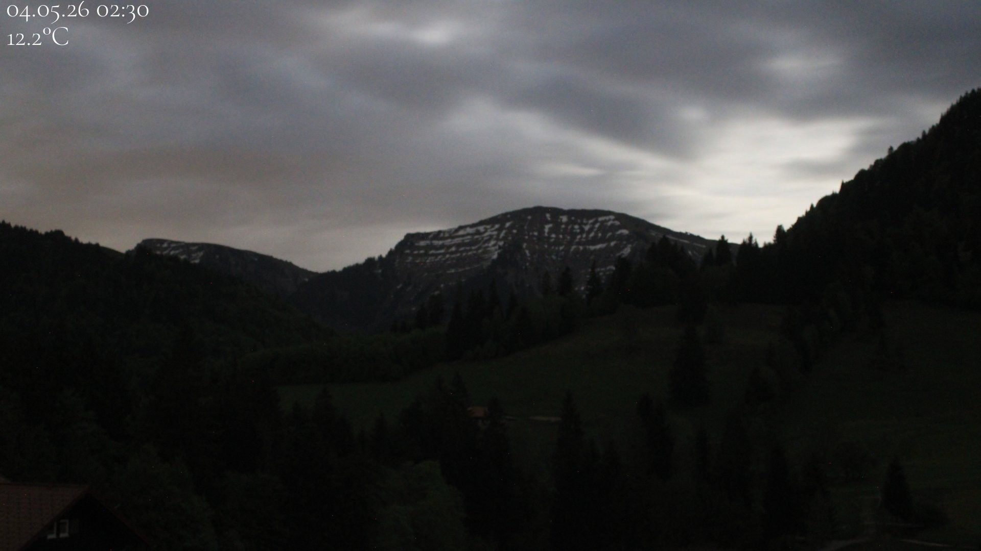 Archived image Webcam Oberstaufen - View Hochgrat from Hotel Schratt