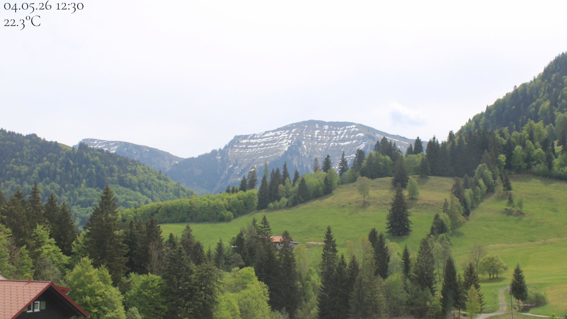 Archived image Webcam Oberstaufen - View Hochgrat from Hotel Schratt