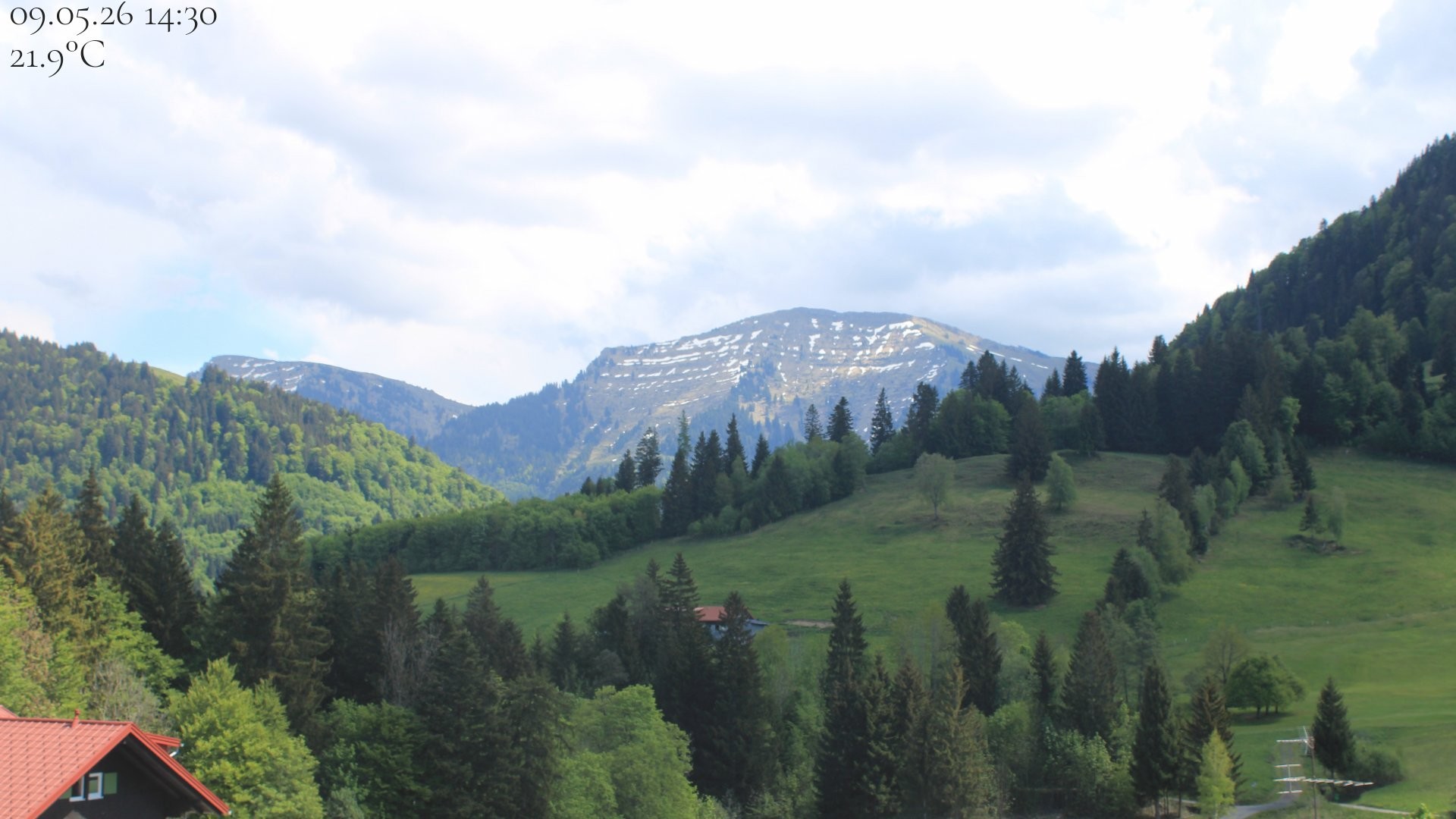 Archiv Foto Webcam Oberstaufen - Blick Hochgrat vom Biohotel Schratt