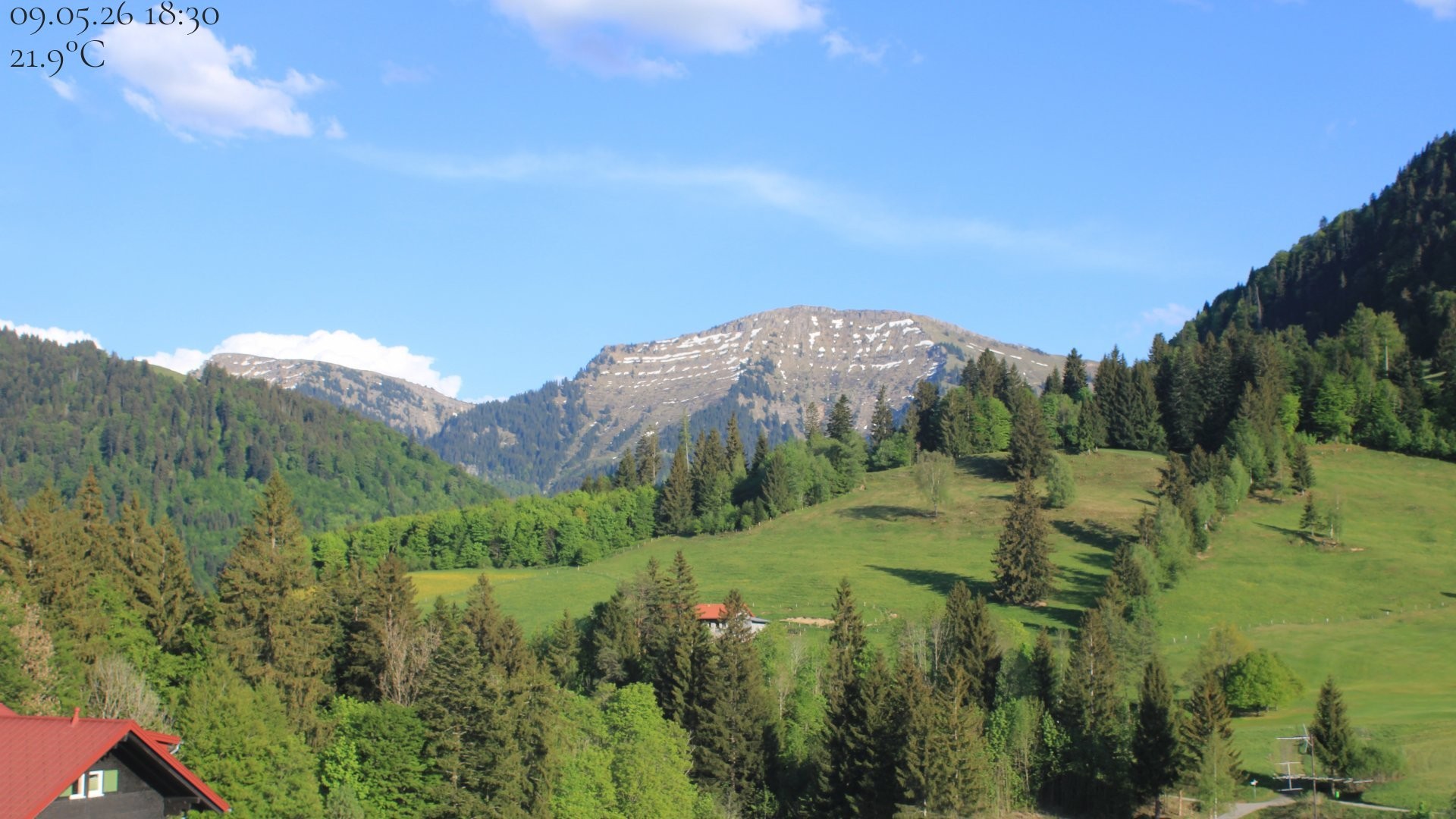 Archiv Foto Webcam Oberstaufen - Blick Hochgrat vom Biohotel Schratt