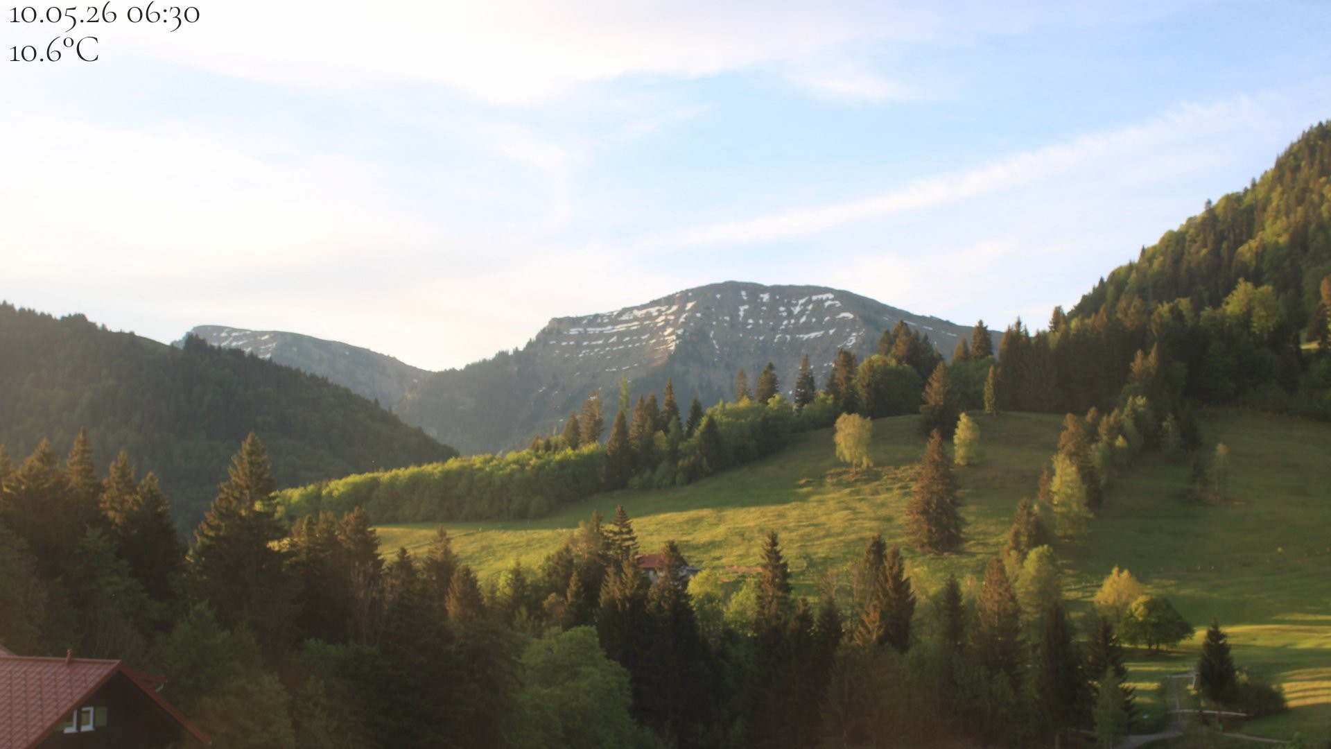Archiv Foto Webcam Oberstaufen - Blick Hochgrat vom Biohotel Schratt