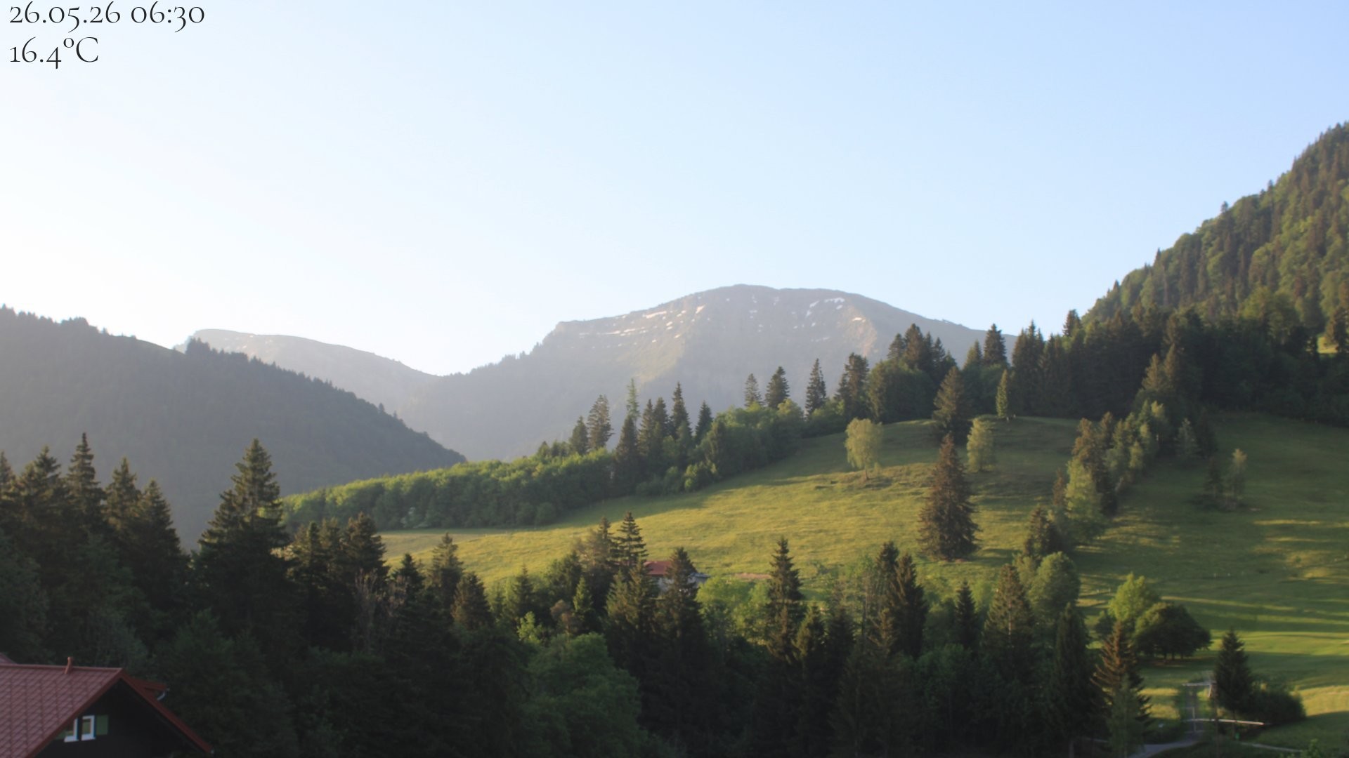 Archived image Webcam Oberstaufen - View Hochgrat from Hotel Schratt