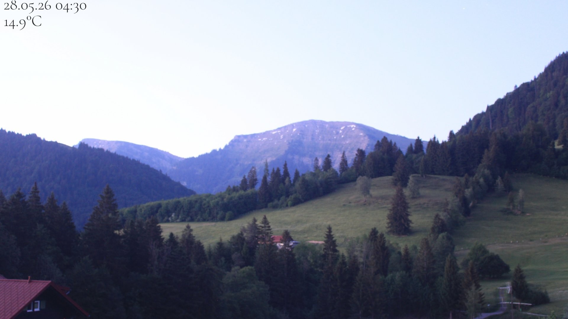 Archived image Webcam Oberstaufen - View Hochgrat from Hotel Schratt