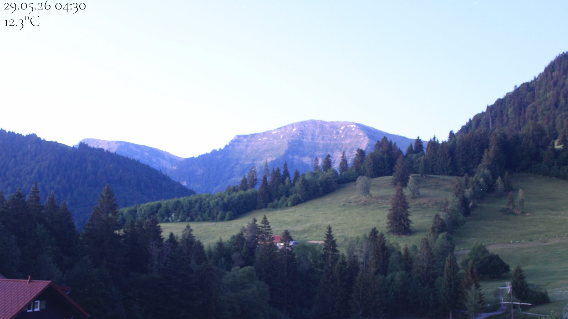 Archiv Foto Webcam Oberstaufen - Blick Hochgrat vom Biohotel Schratt