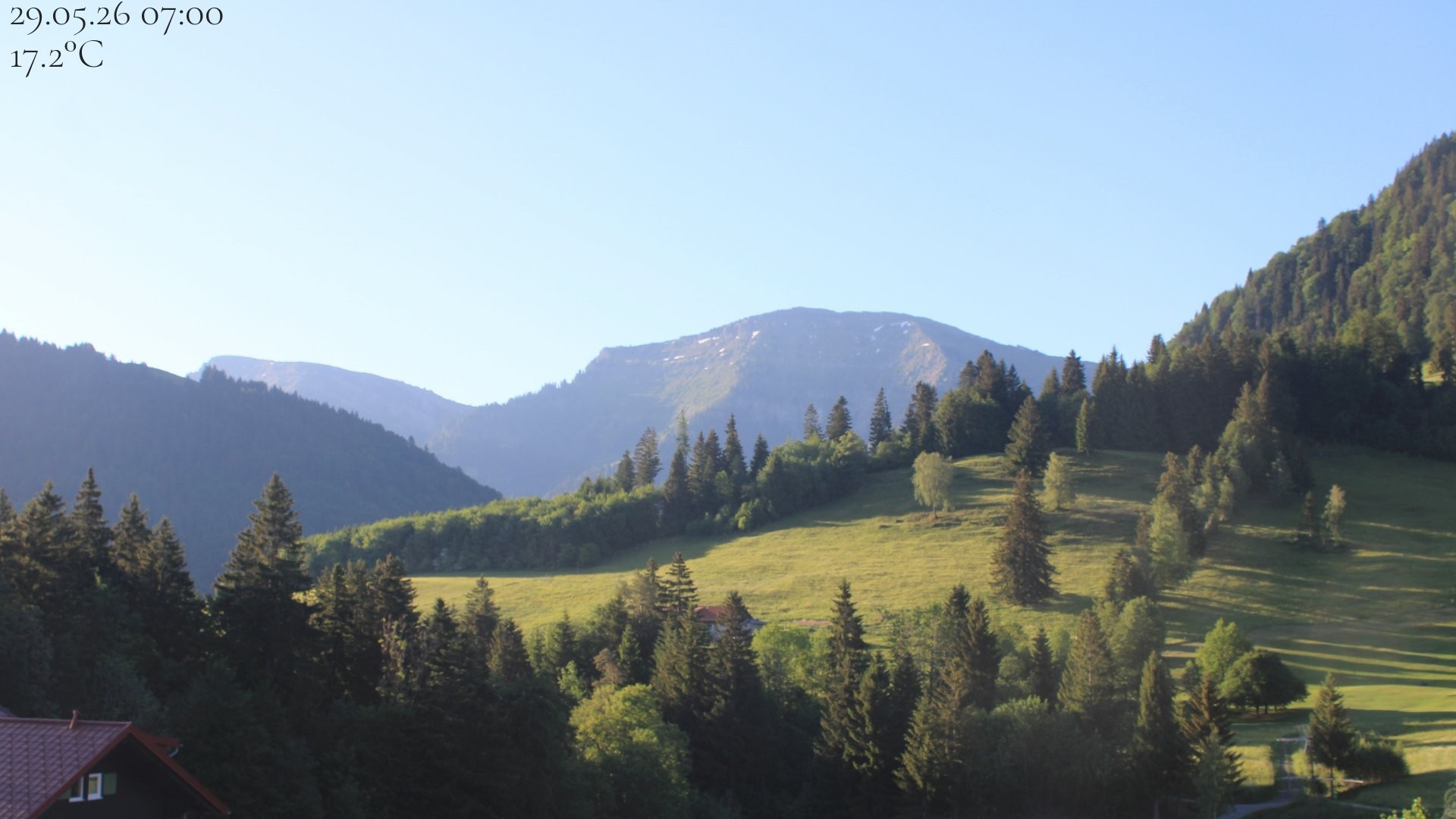 Archiv Foto Webcam Oberstaufen - Blick Hochgrat vom Biohotel Schratt