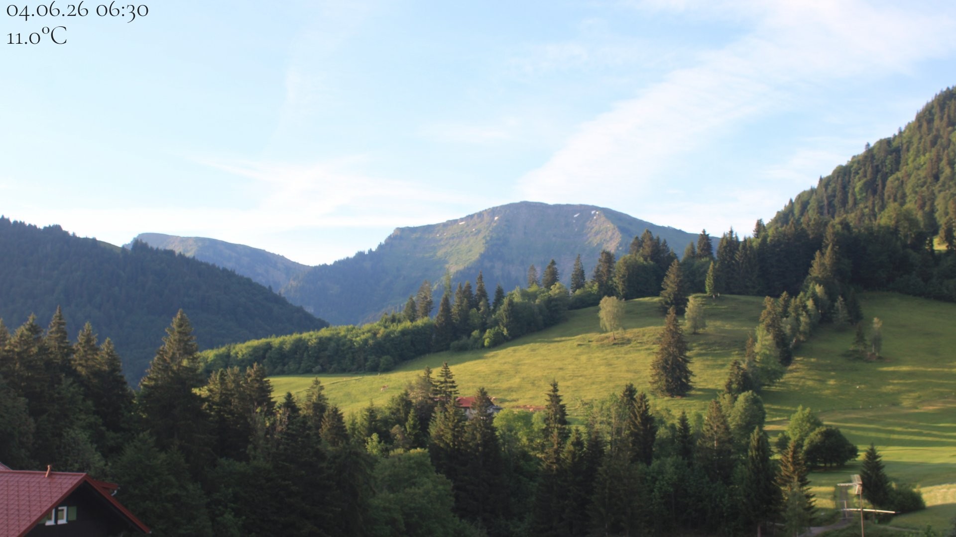 Archiv Foto Webcam Oberstaufen - Blick Hochgrat vom Biohotel Schratt