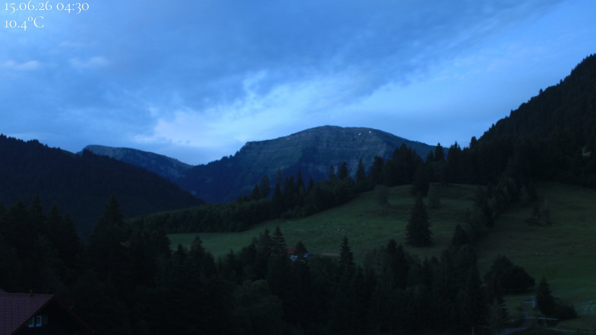Archived image Webcam Oberstaufen - View Hochgrat from Hotel Schratt