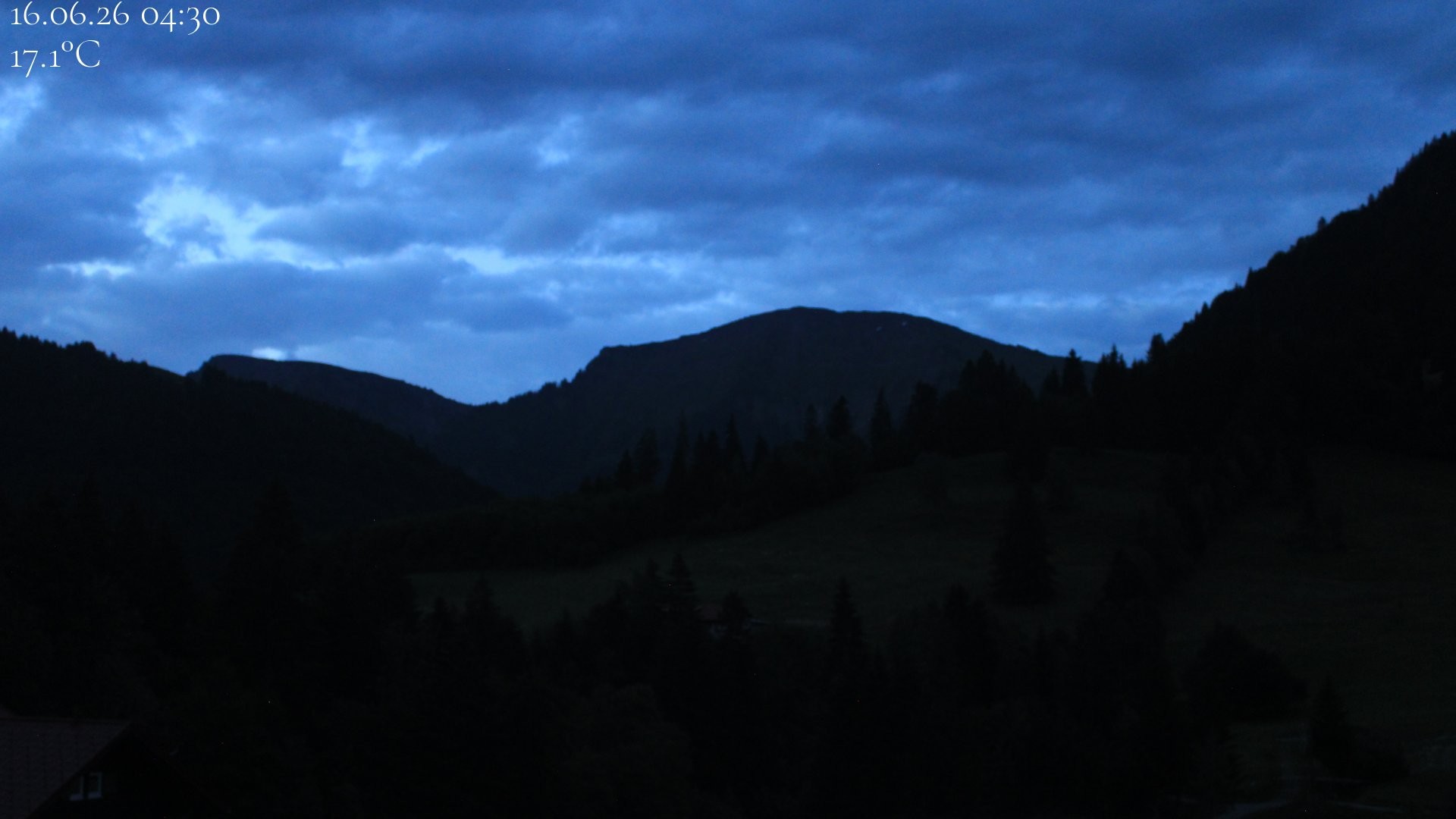 Archiv Foto Webcam Oberstaufen - Blick Hochgrat vom Biohotel Schratt