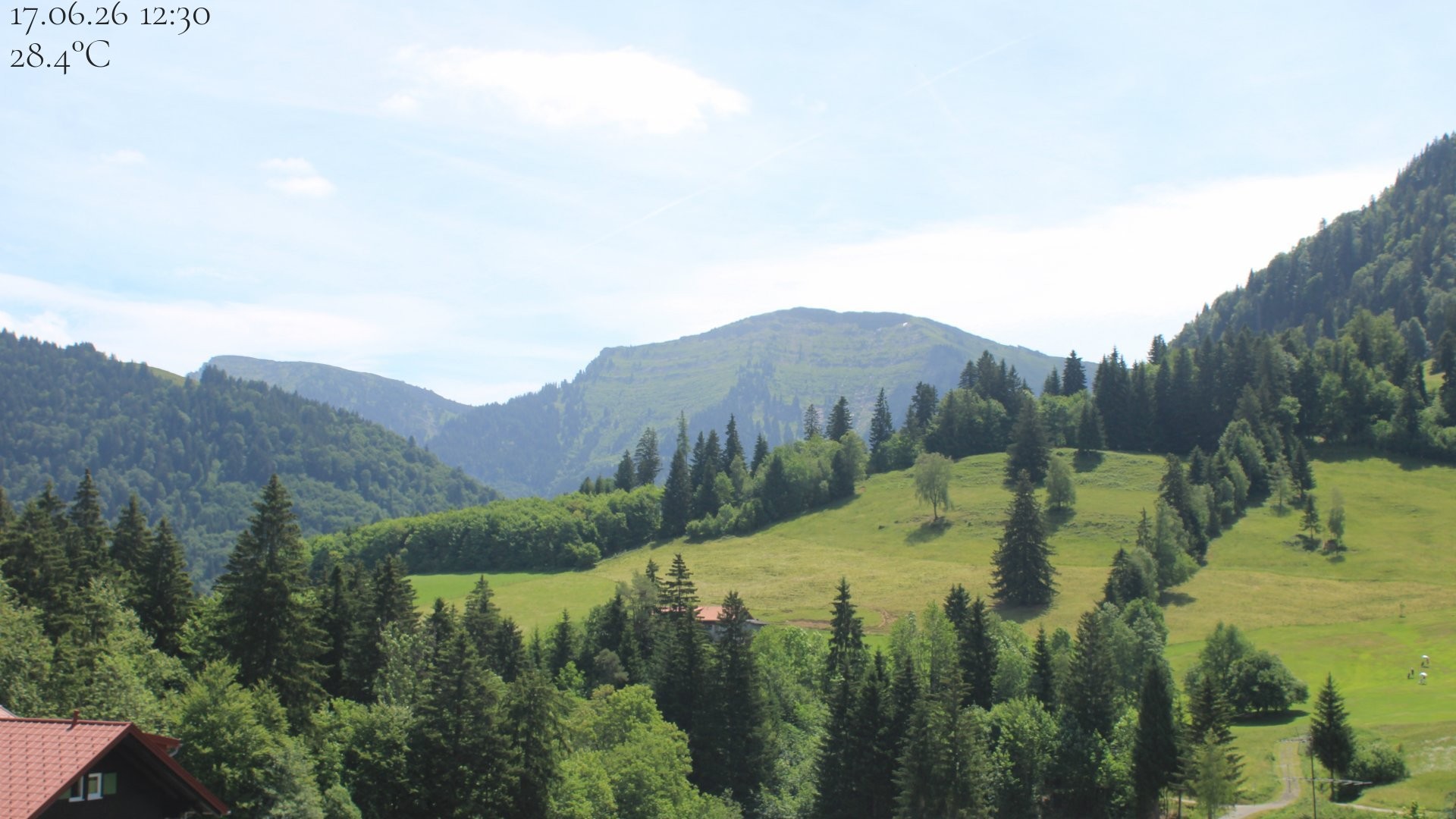 Archiv Foto Webcam Oberstaufen - Blick Hochgrat vom Biohotel Schratt