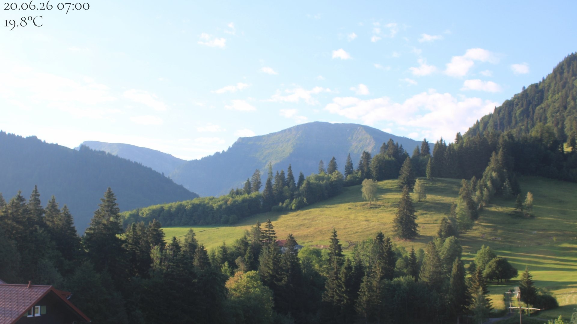 Archiv Foto Webcam Oberstaufen - Blick Hochgrat vom Biohotel Schratt