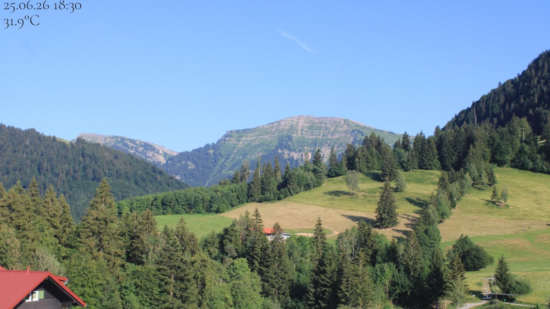 Archiv Foto Webcam Oberstaufen - Blick Hochgrat vom Biohotel Schratt