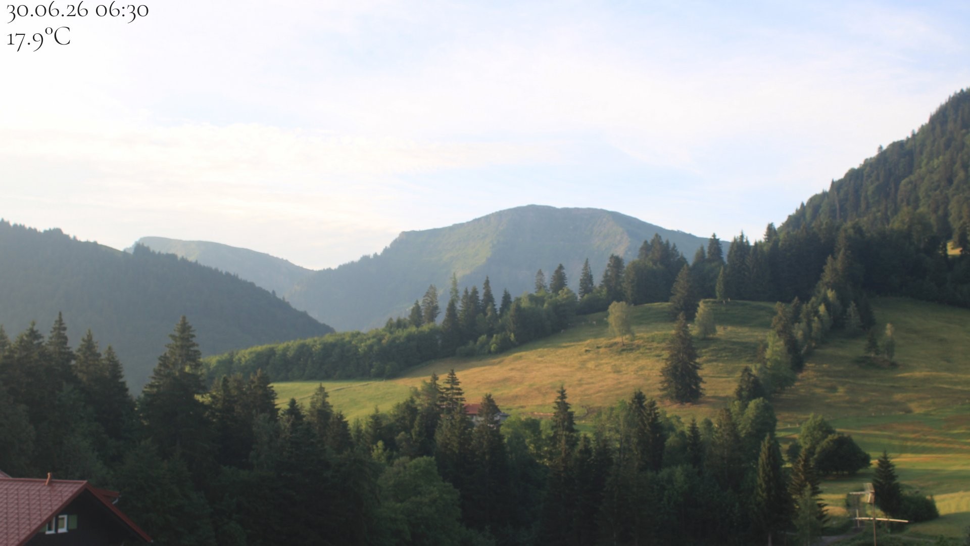 Archiv Foto Webcam Oberstaufen - Blick Hochgrat vom Biohotel Schratt