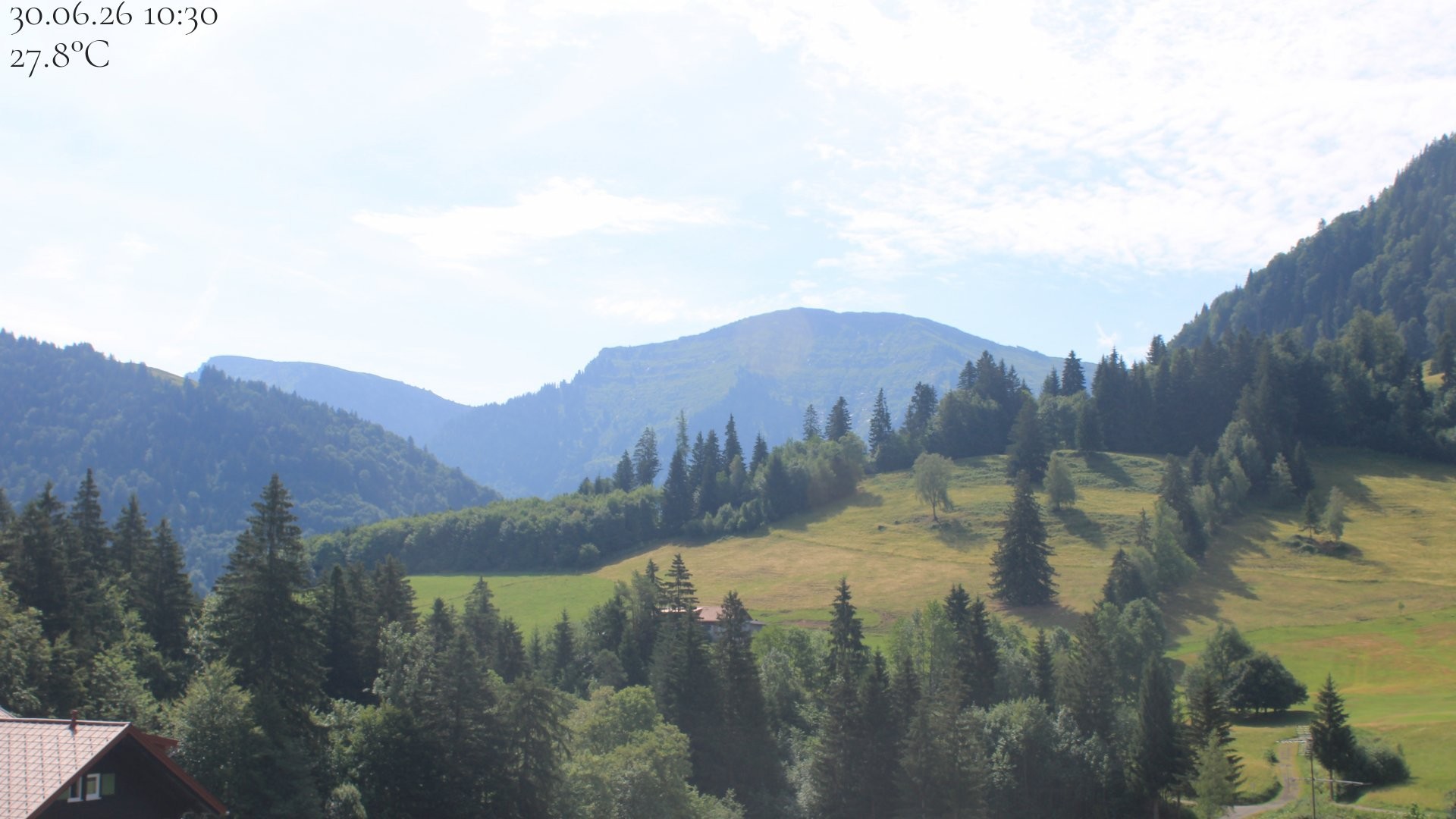 Archiv Foto Webcam Oberstaufen - Blick Hochgrat vom Biohotel Schratt