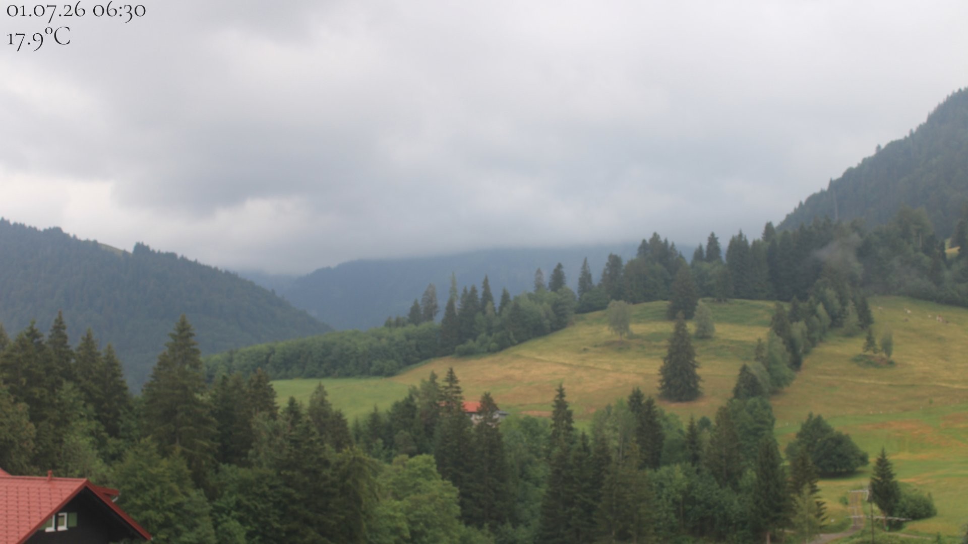 Archiv Foto Webcam Oberstaufen - Blick Hochgrat vom Biohotel Schratt