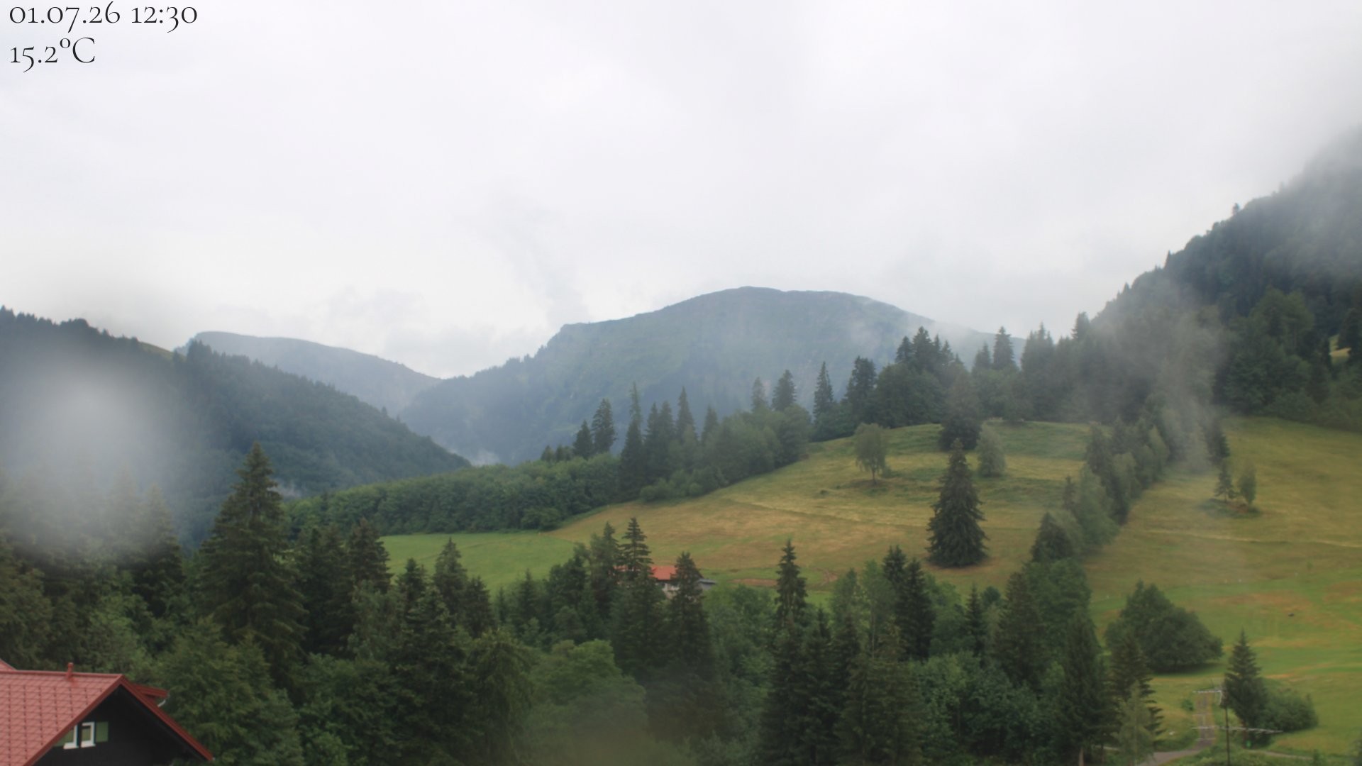 Archiv Foto Webcam Oberstaufen - Blick Hochgrat vom Biohotel Schratt