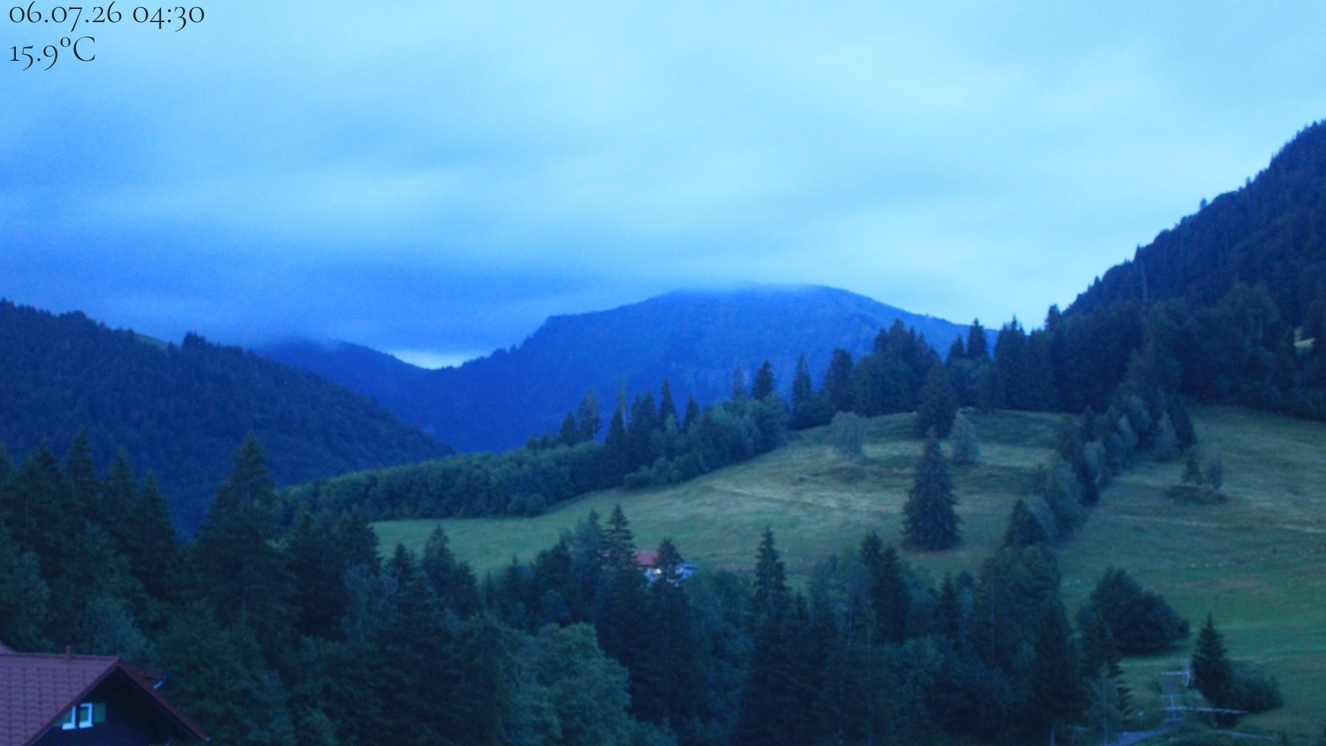 Archiv Foto Webcam Oberstaufen - Blick Hochgrat vom Biohotel Schratt