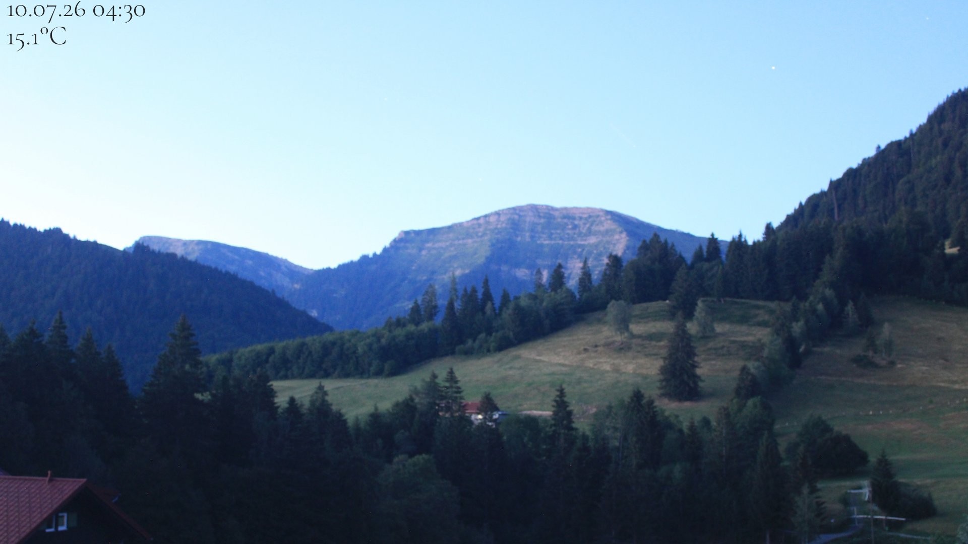 Archiv Foto Webcam Oberstaufen - Blick Hochgrat vom Biohotel Schratt