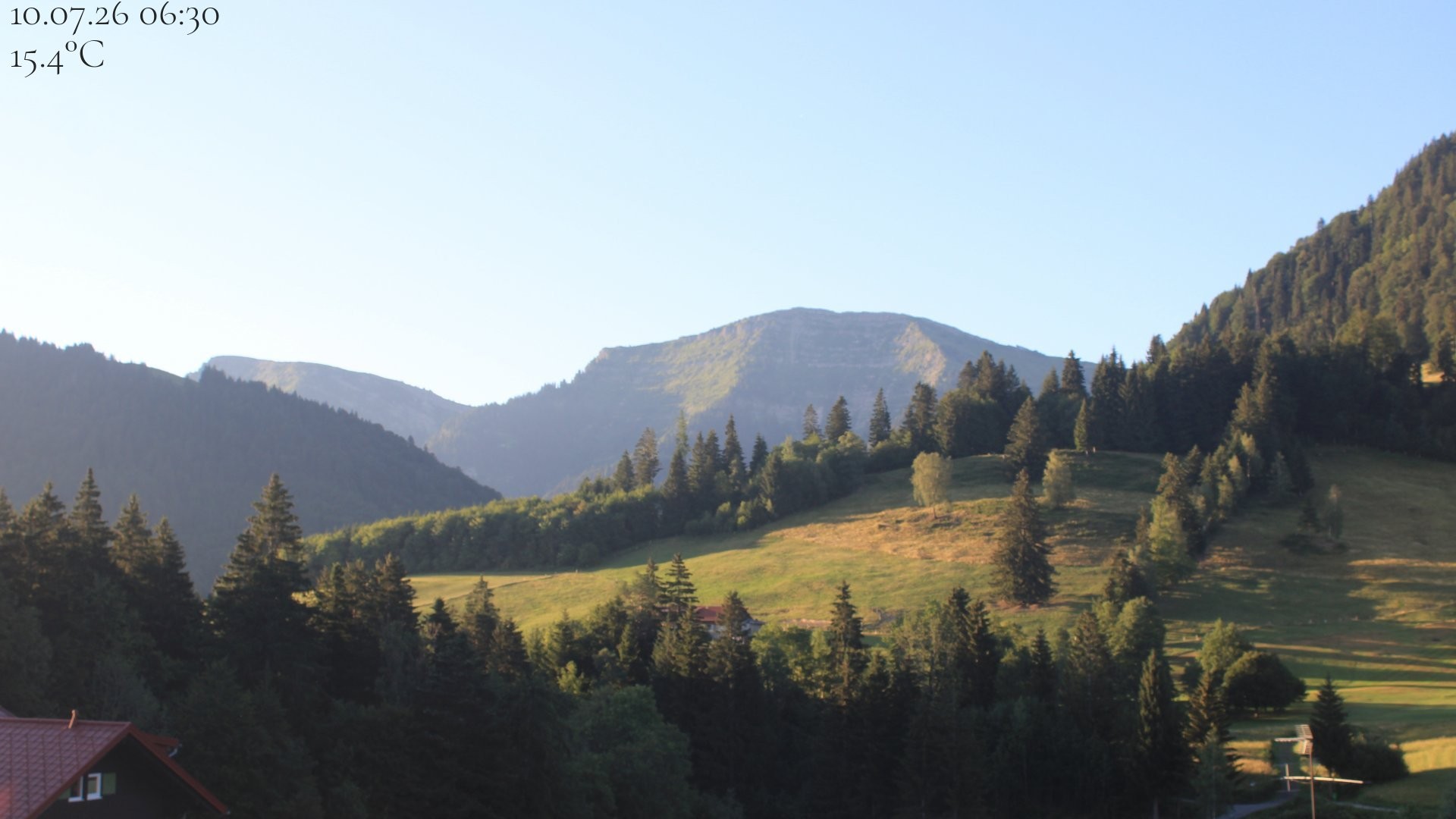 Archiv Foto Webcam Oberstaufen - Blick Hochgrat vom Biohotel Schratt