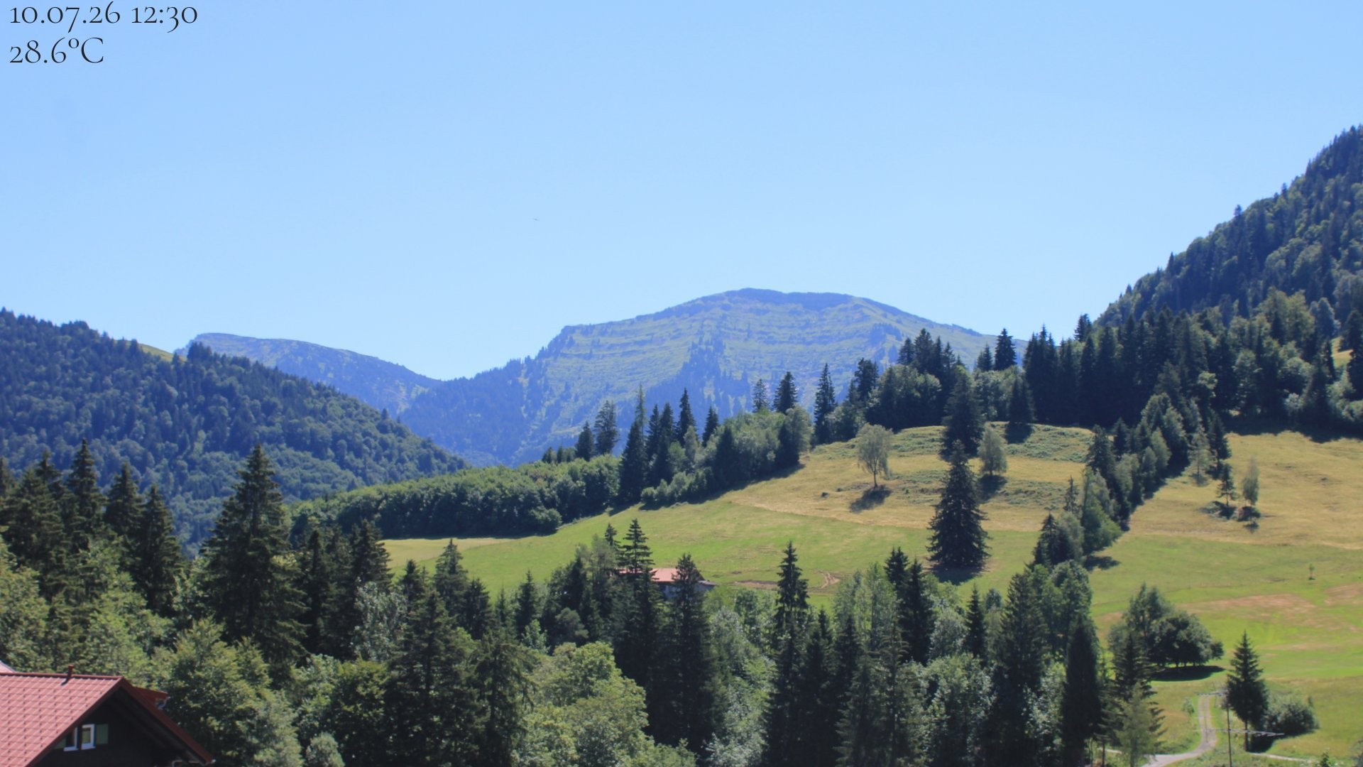 Archiv Foto Webcam Oberstaufen - Blick Hochgrat vom Biohotel Schratt