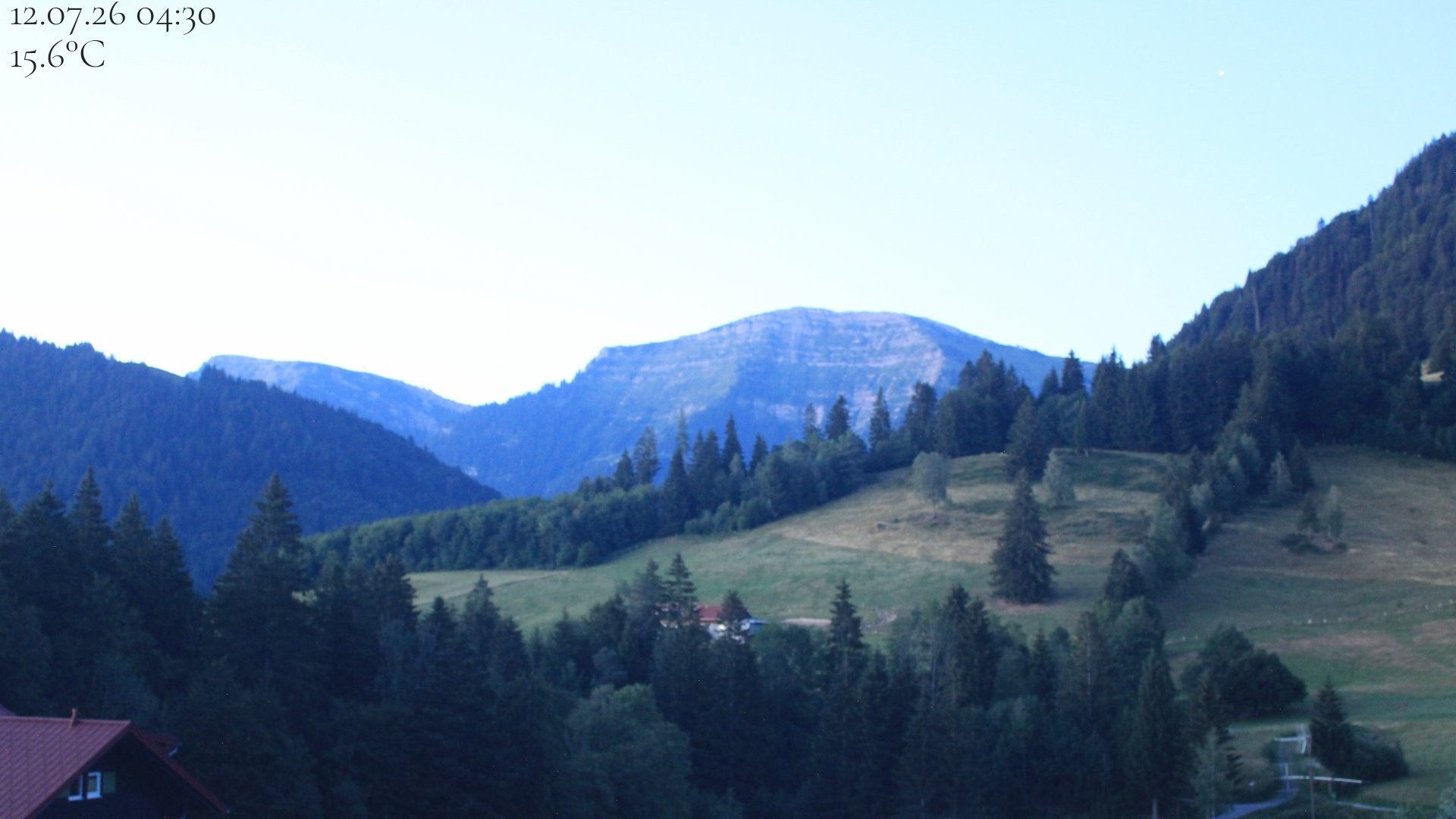Archived image Webcam Oberstaufen - View Hochgrat from Hotel Schratt