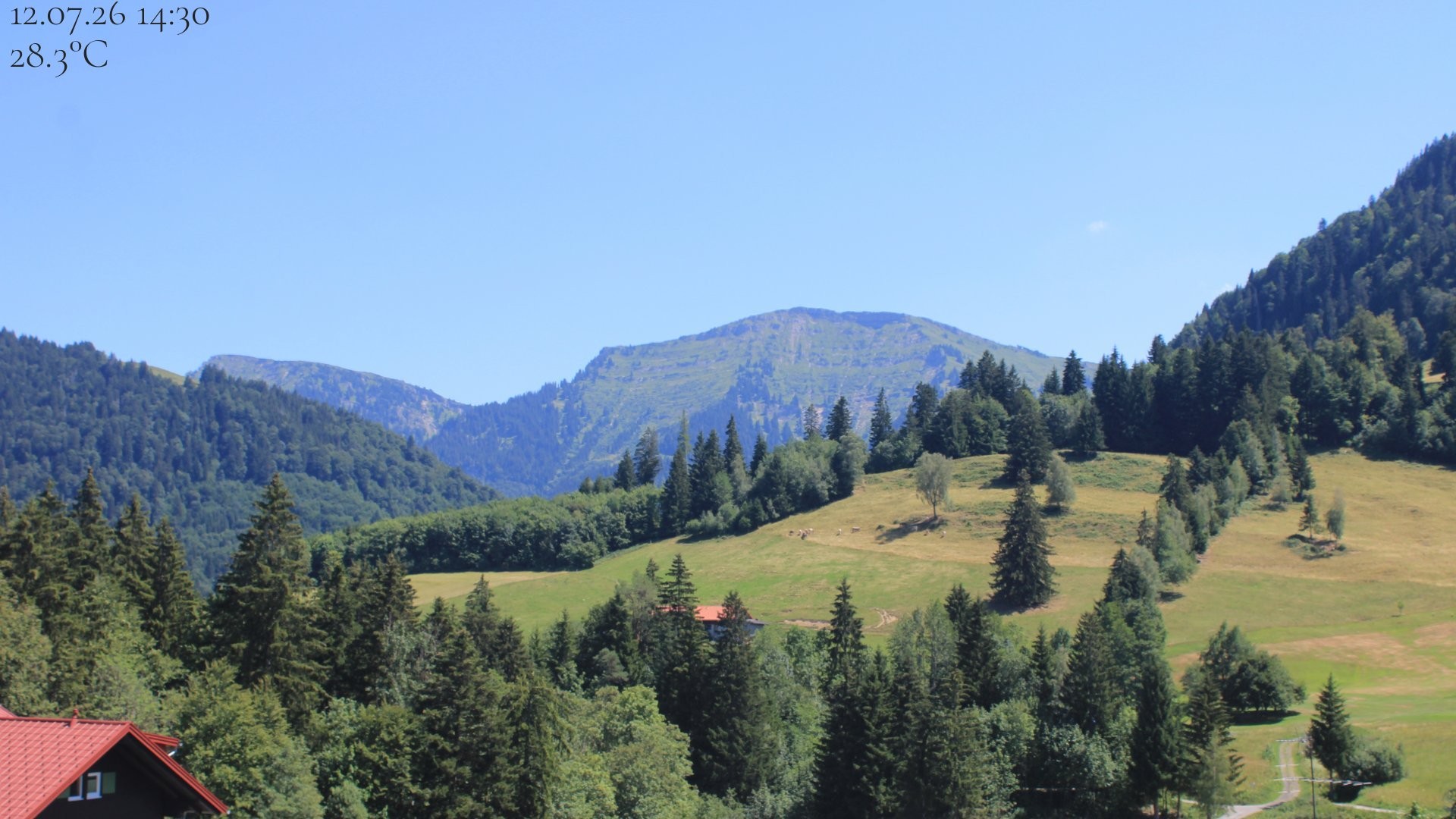 Archived image Webcam Oberstaufen - View Hochgrat from Hotel Schratt