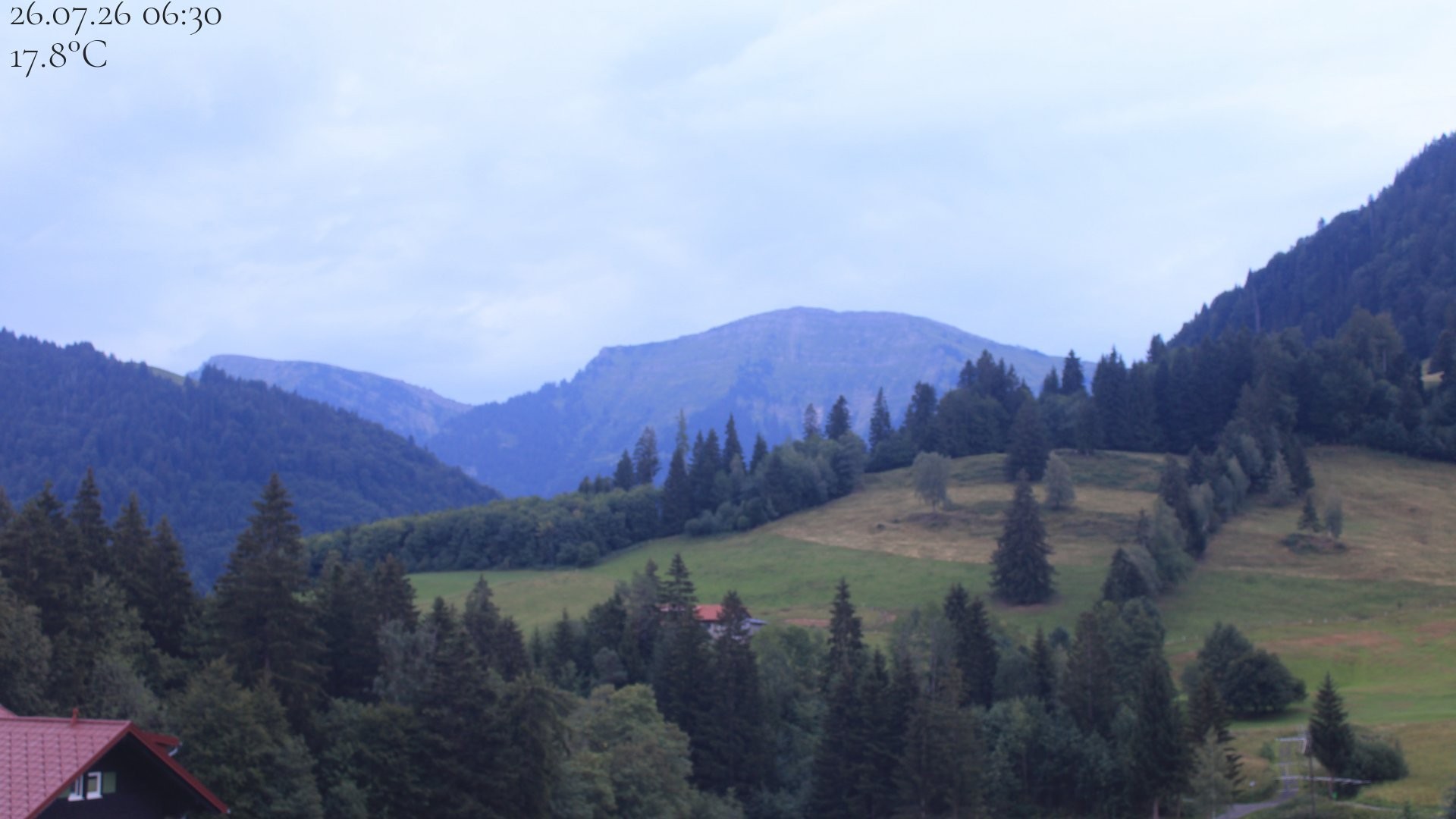 Archiv Foto Webcam Oberstaufen - Blick Hochgrat vom Biohotel Schratt