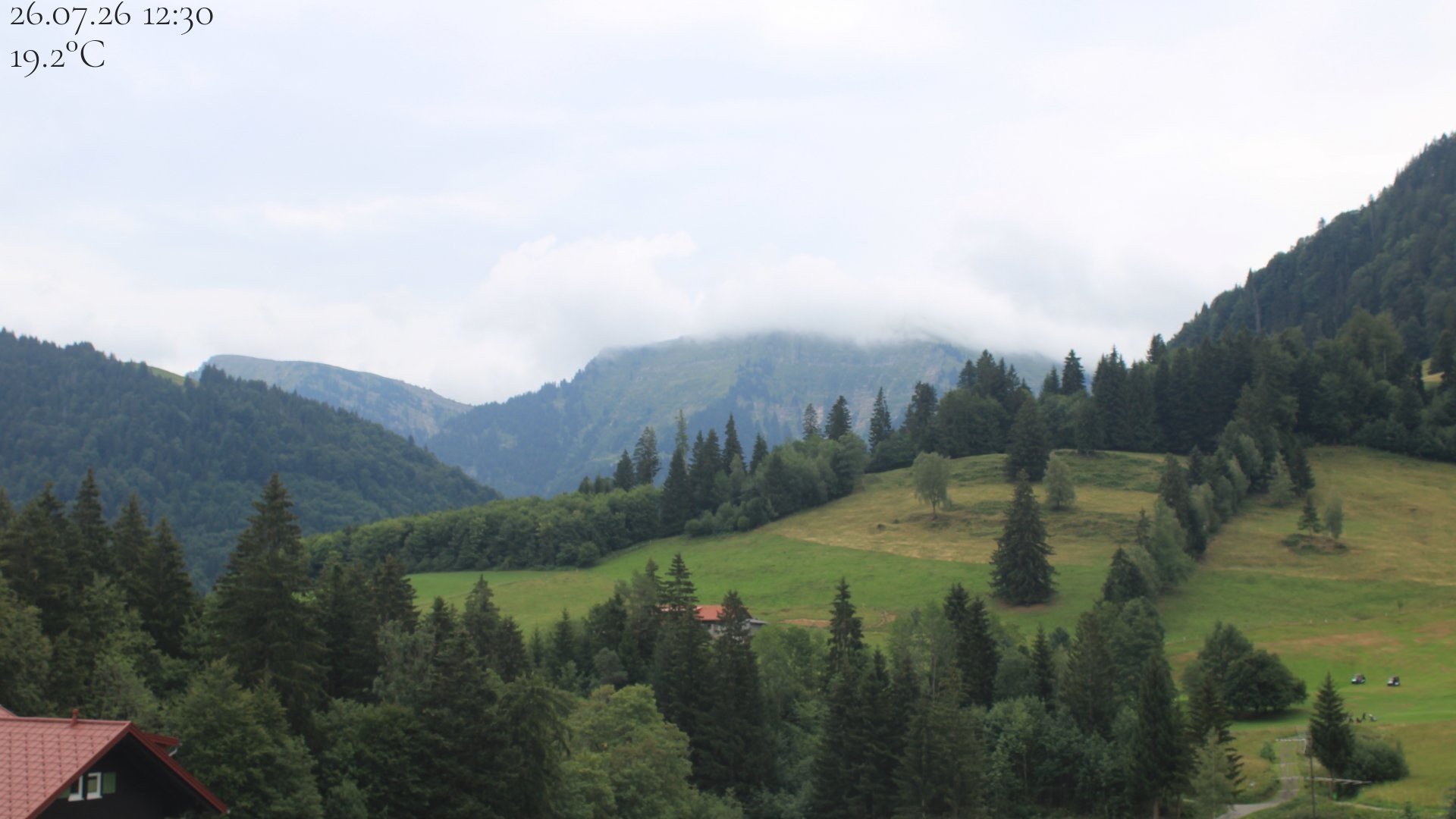 Archiv Foto Webcam Oberstaufen - Blick Hochgrat vom Biohotel Schratt