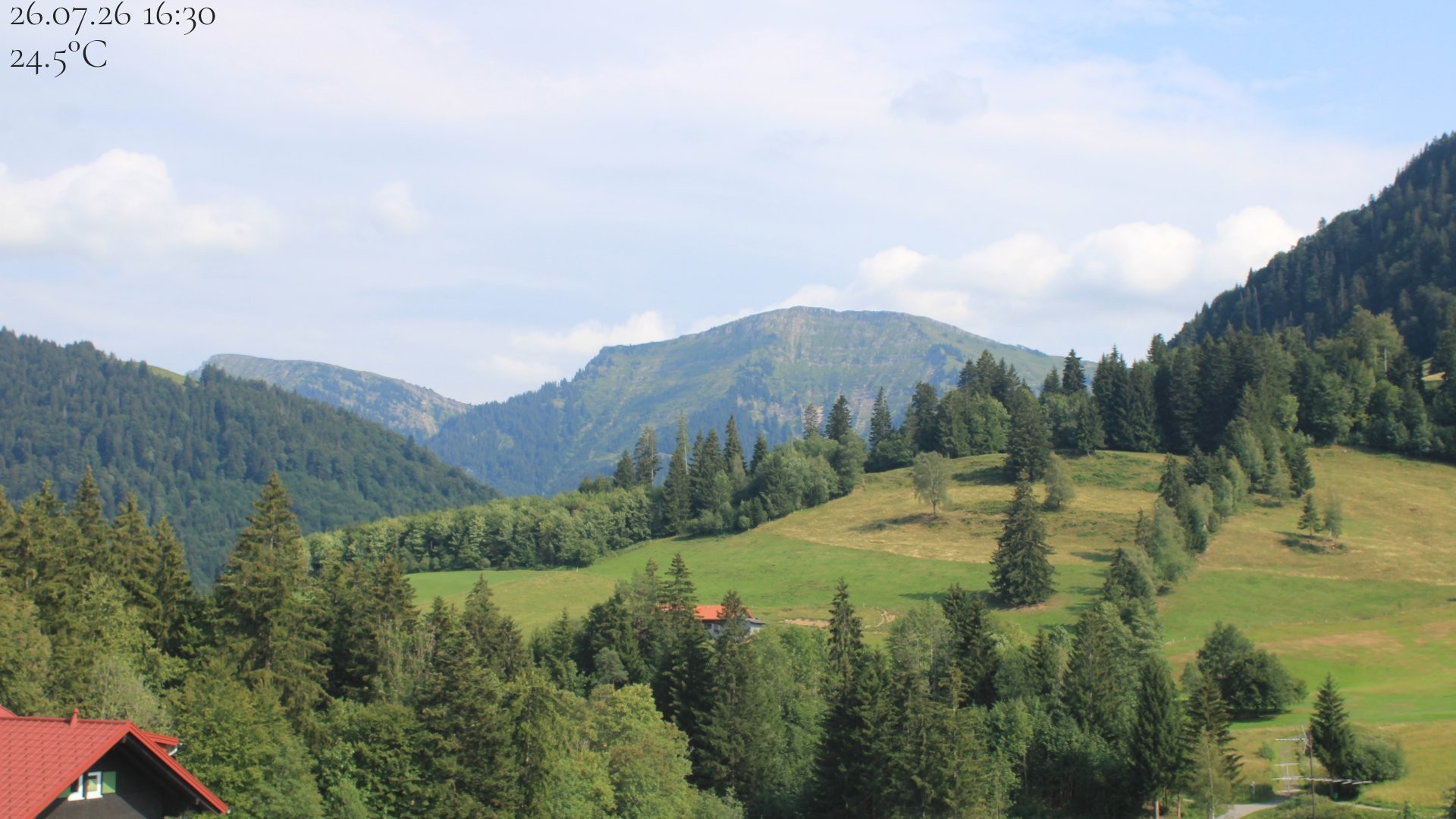 Archiv Foto Webcam Oberstaufen - Blick Hochgrat vom Biohotel Schratt