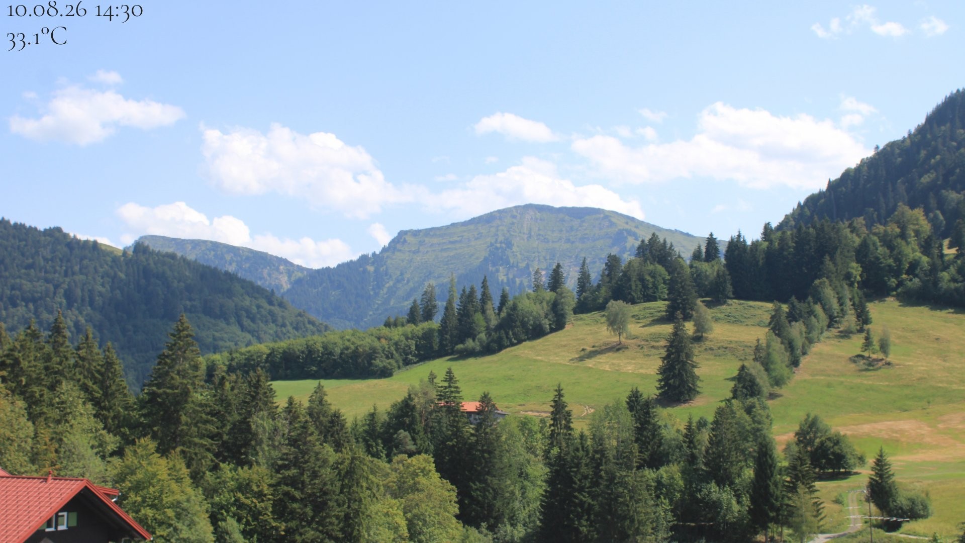 Archiv Foto Webcam Oberstaufen - Blick Hochgrat vom Biohotel Schratt