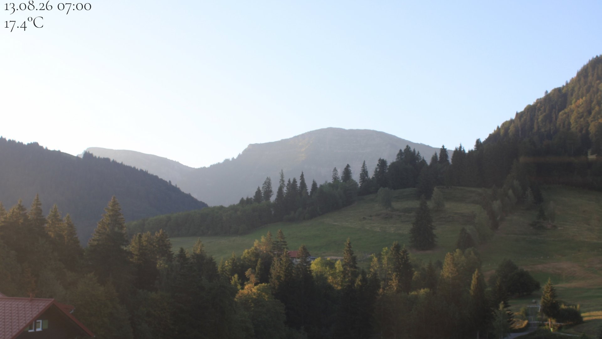 Archiv Foto Webcam Oberstaufen - Blick Hochgrat vom Biohotel Schratt