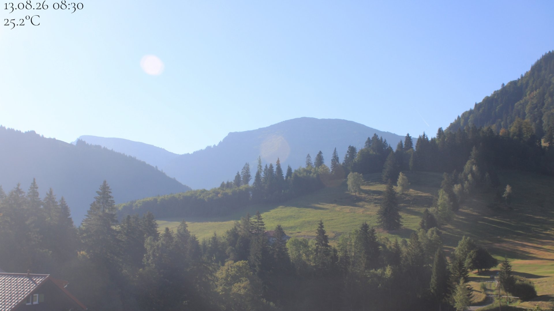 Archiv Foto Webcam Oberstaufen - Blick Hochgrat vom Biohotel Schratt