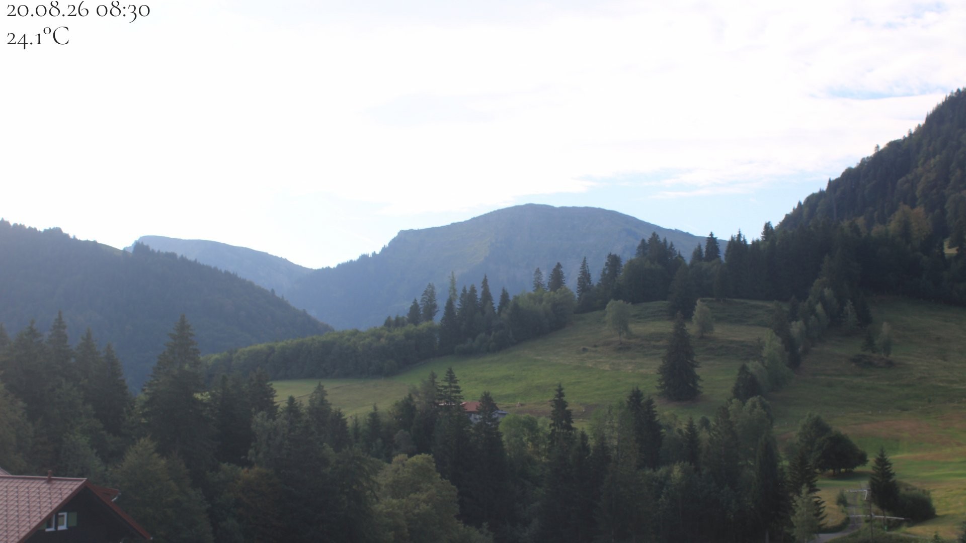 Archiv Foto Webcam Oberstaufen - Blick Hochgrat vom Biohotel Schratt