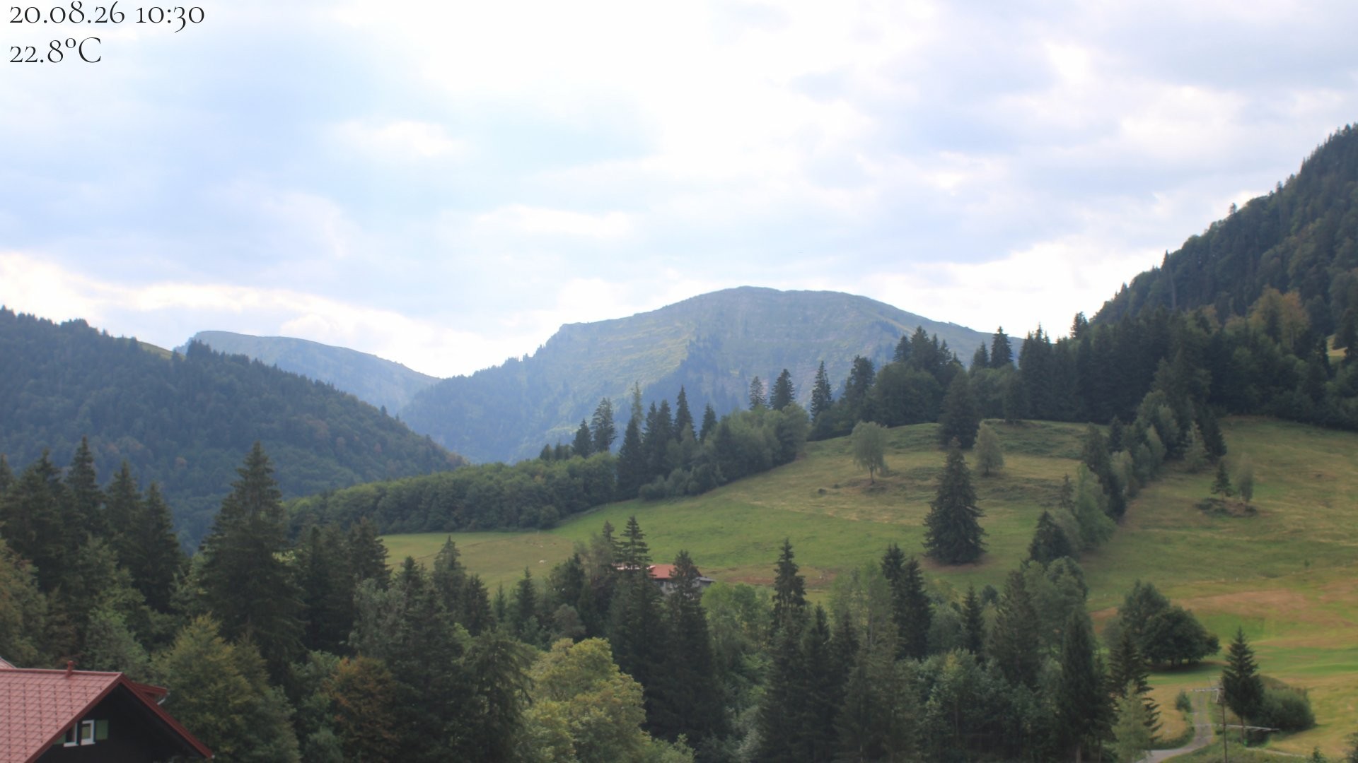 Archiv Foto Webcam Oberstaufen - Blick Hochgrat vom Biohotel Schratt