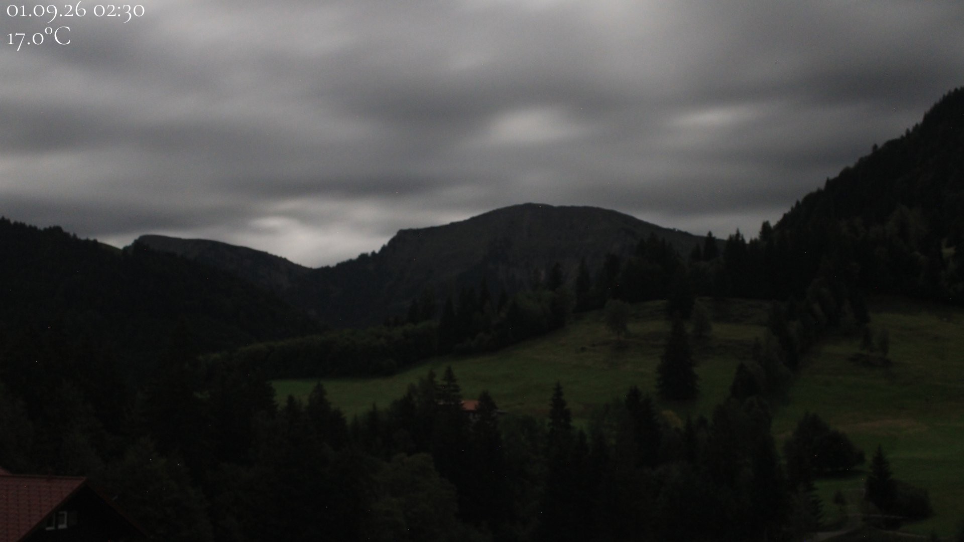 Archiv Foto Webcam Oberstaufen - Blick Hochgrat vom Biohotel Schratt
