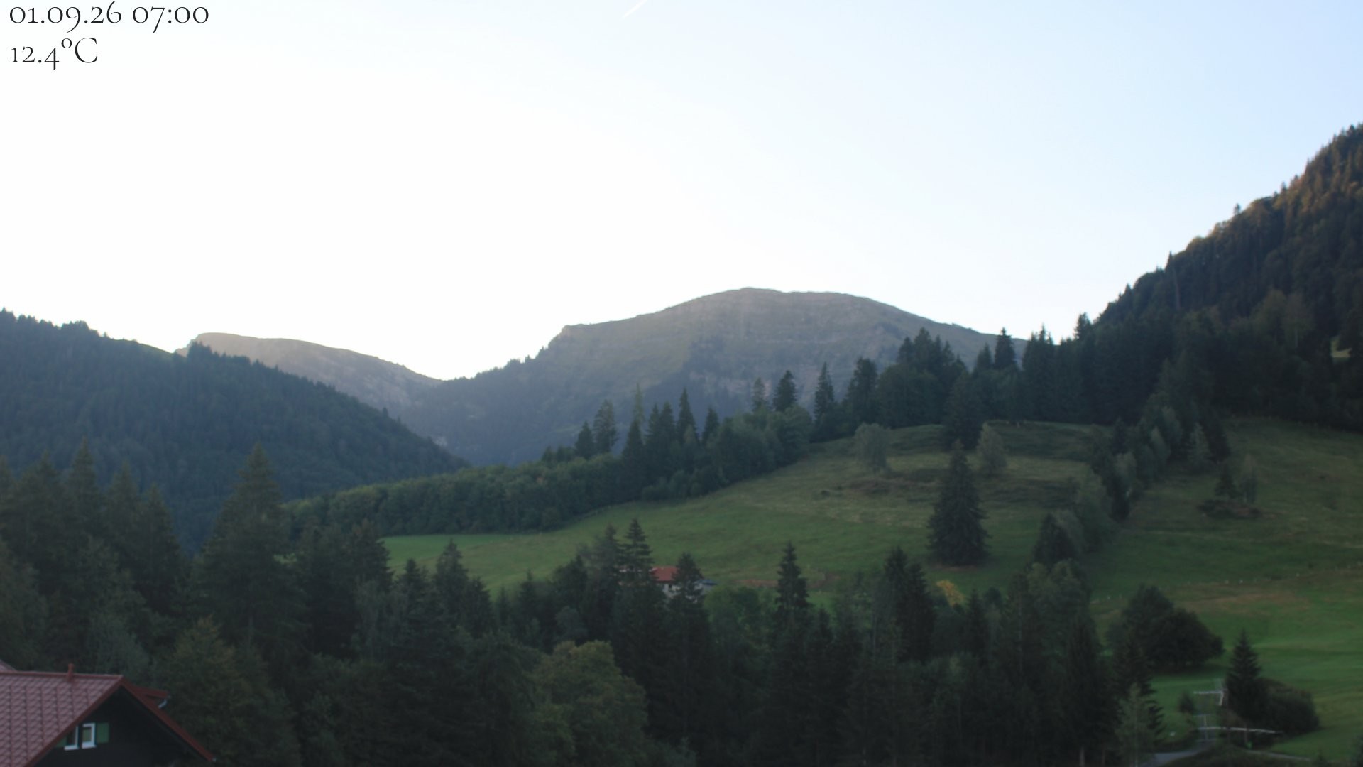 Archiv Foto Webcam Oberstaufen - Blick Hochgrat vom Biohotel Schratt