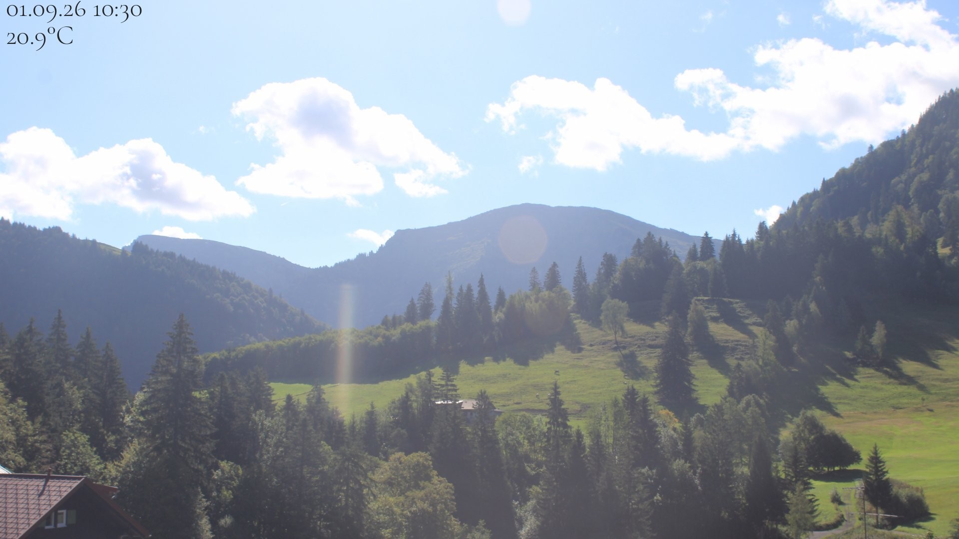 Archiv Foto Webcam Oberstaufen - Blick Hochgrat vom Biohotel Schratt