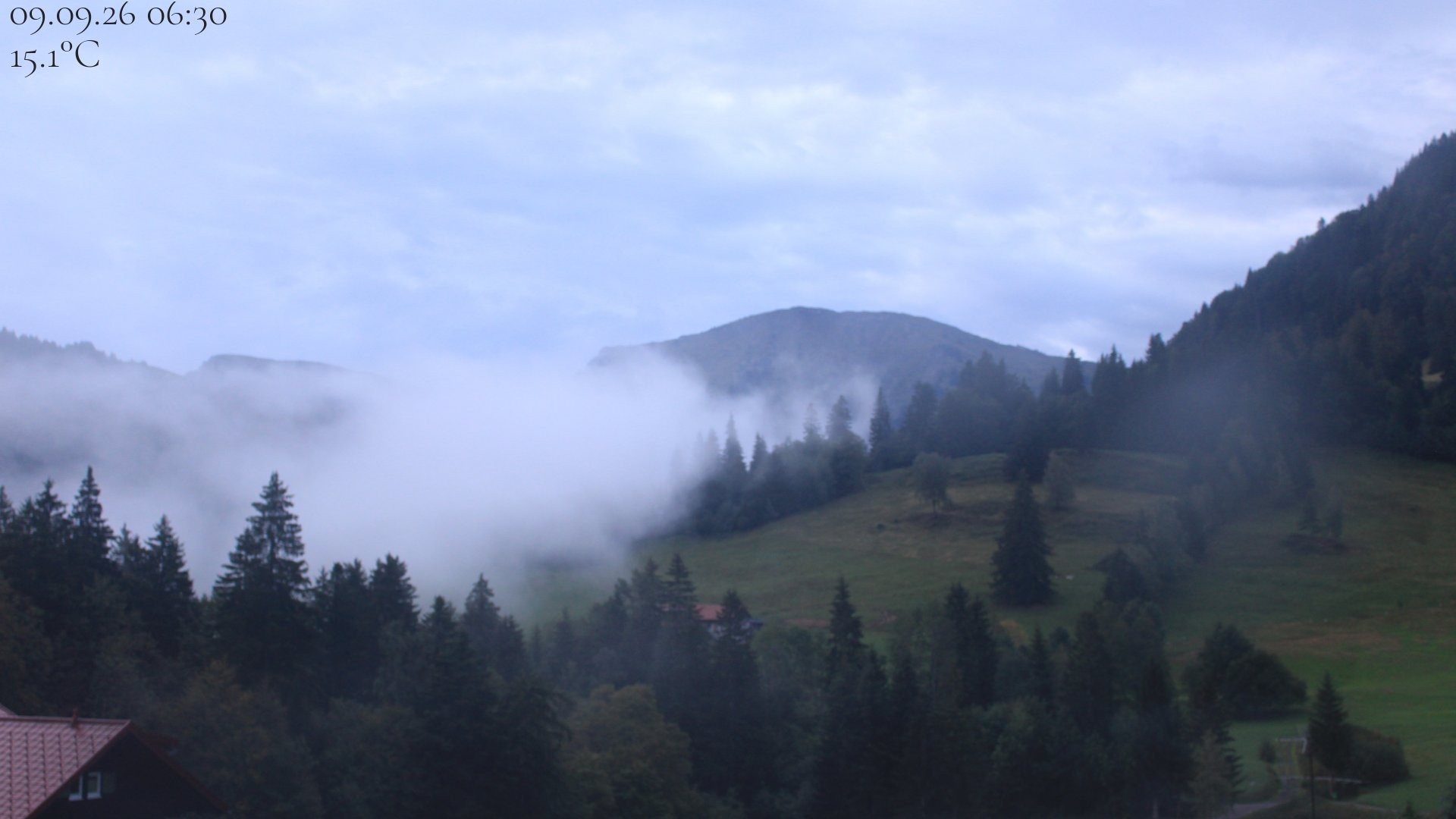 Archived image Webcam Oberstaufen - View Hochgrat from Hotel Schratt