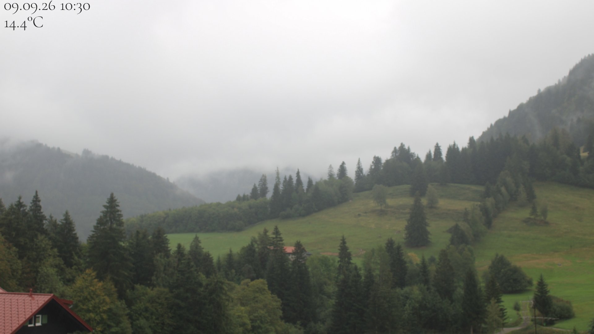 Archiv Foto Webcam Oberstaufen - Blick Hochgrat vom Biohotel Schratt