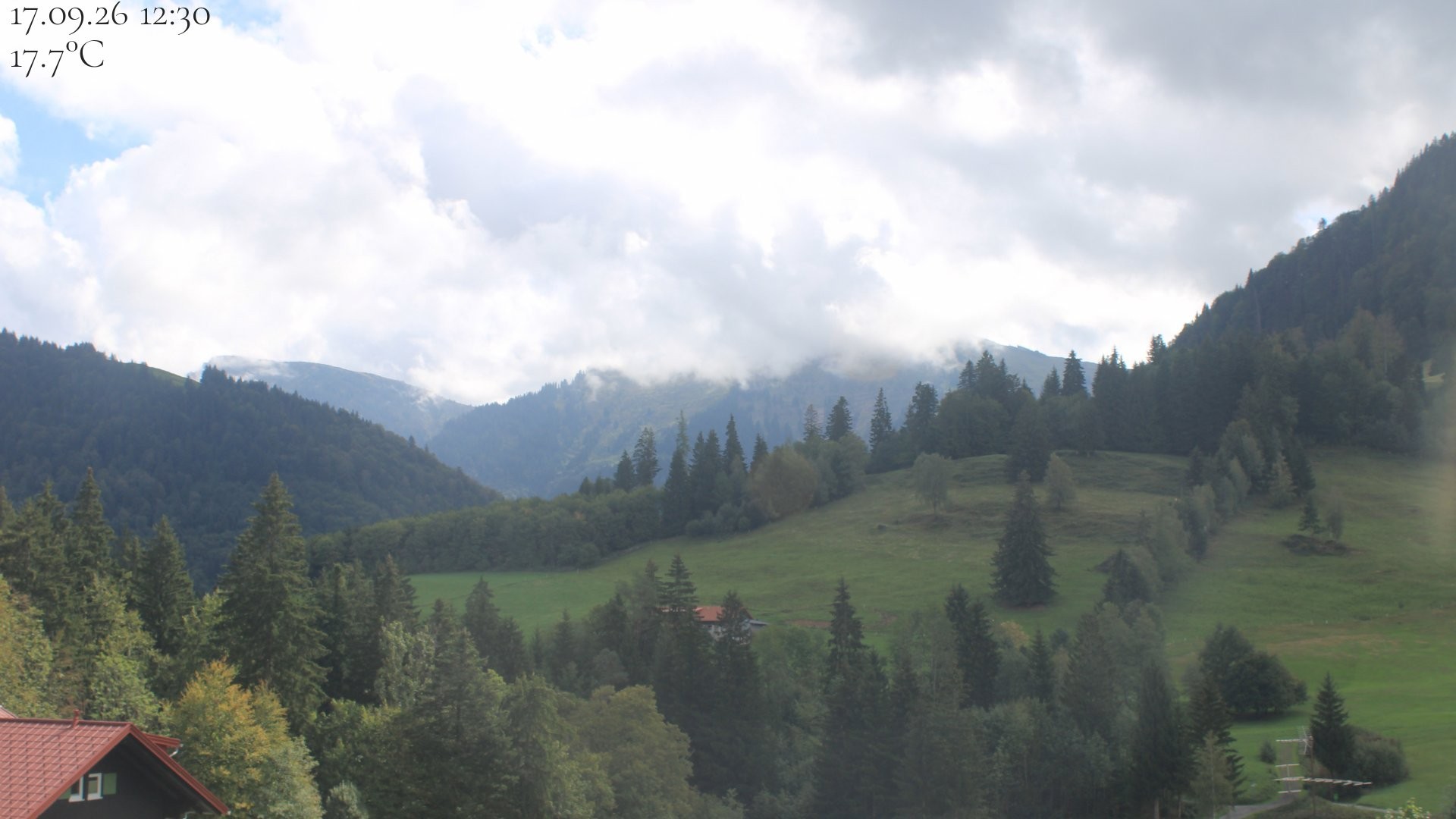 Archived image Webcam Oberstaufen - View Hochgrat from Hotel Schratt