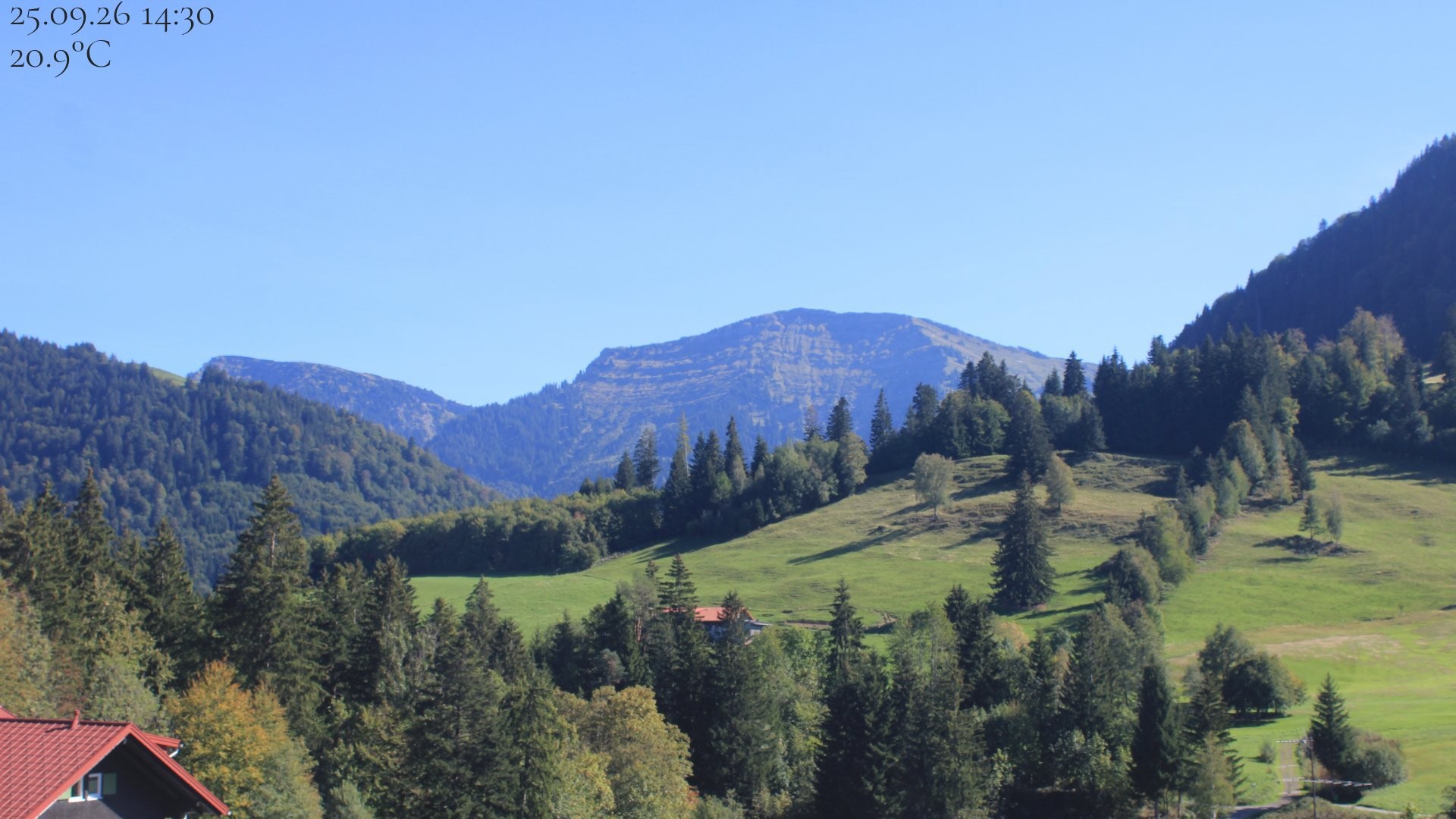 Archiv Foto Webcam Oberstaufen - Blick Hochgrat vom Biohotel Schratt