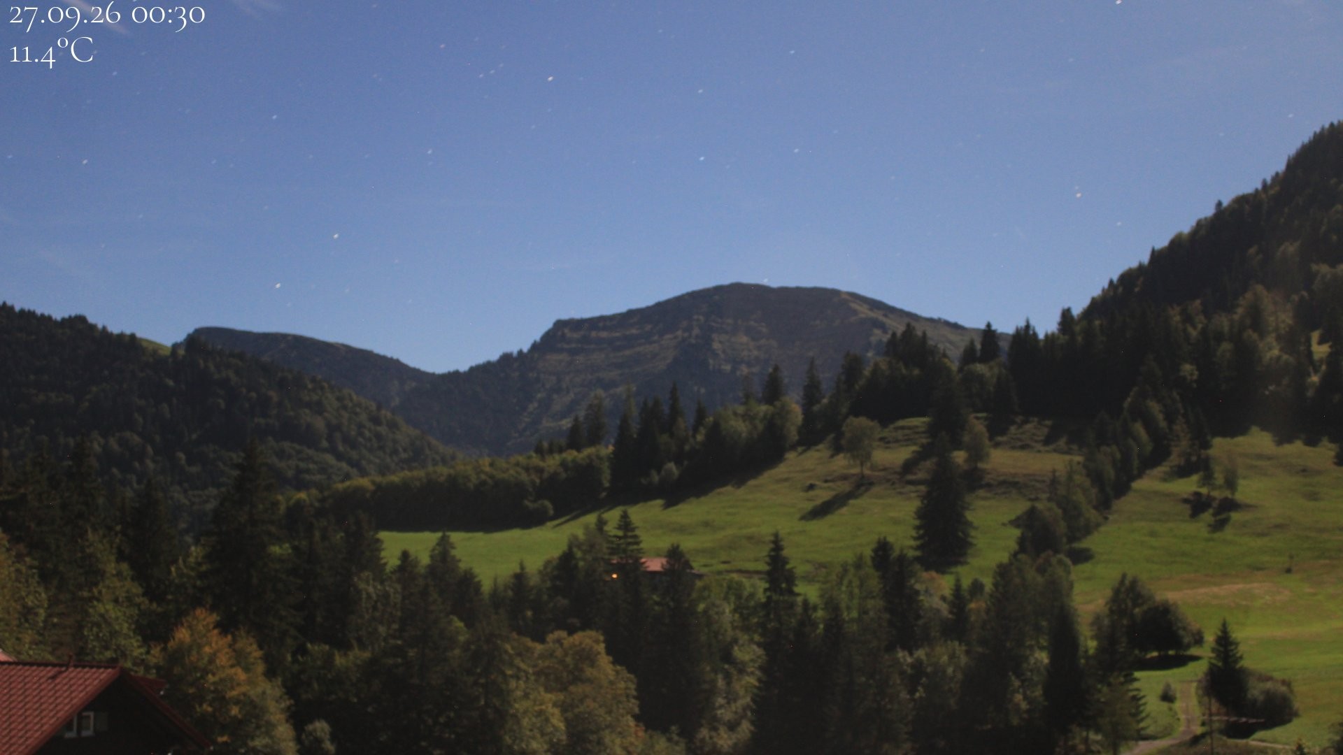 Archiv Foto Webcam Oberstaufen - Blick Hochgrat vom Biohotel Schratt