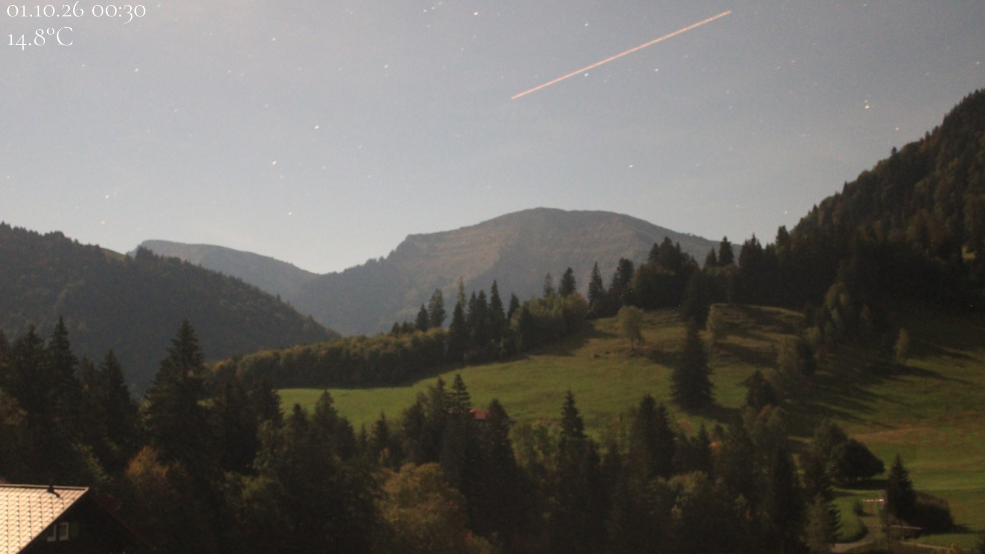 Archiv Foto Webcam Oberstaufen - Blick Hochgrat vom Biohotel Schratt