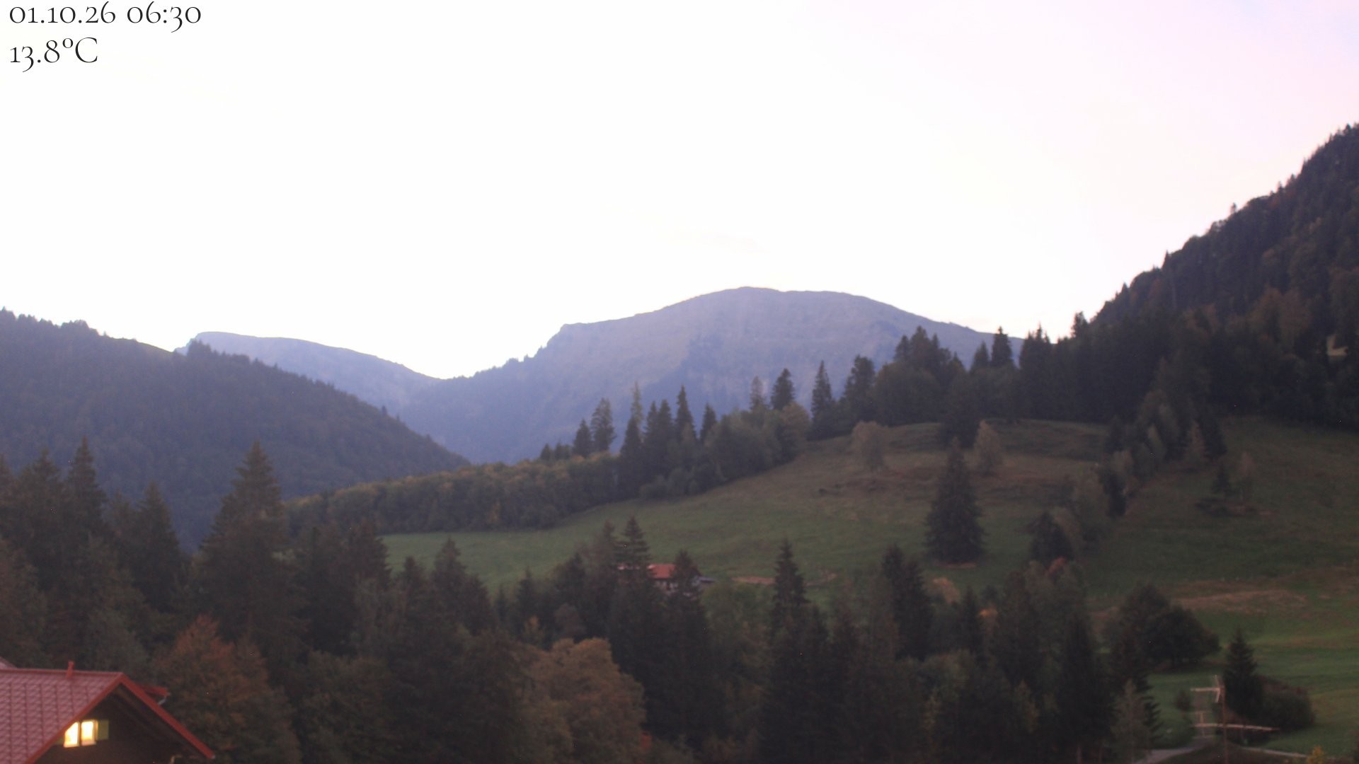 Archiv Foto Webcam Oberstaufen - Blick Hochgrat vom Biohotel Schratt