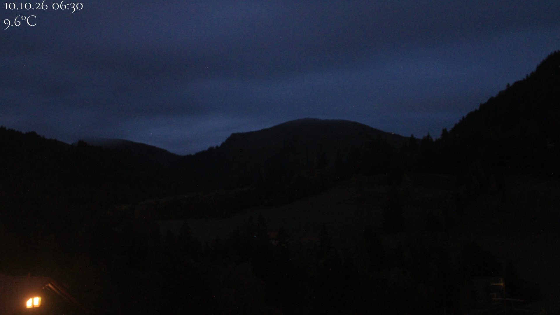 Archived image Webcam Oberstaufen - View Hochgrat from Hotel Schratt